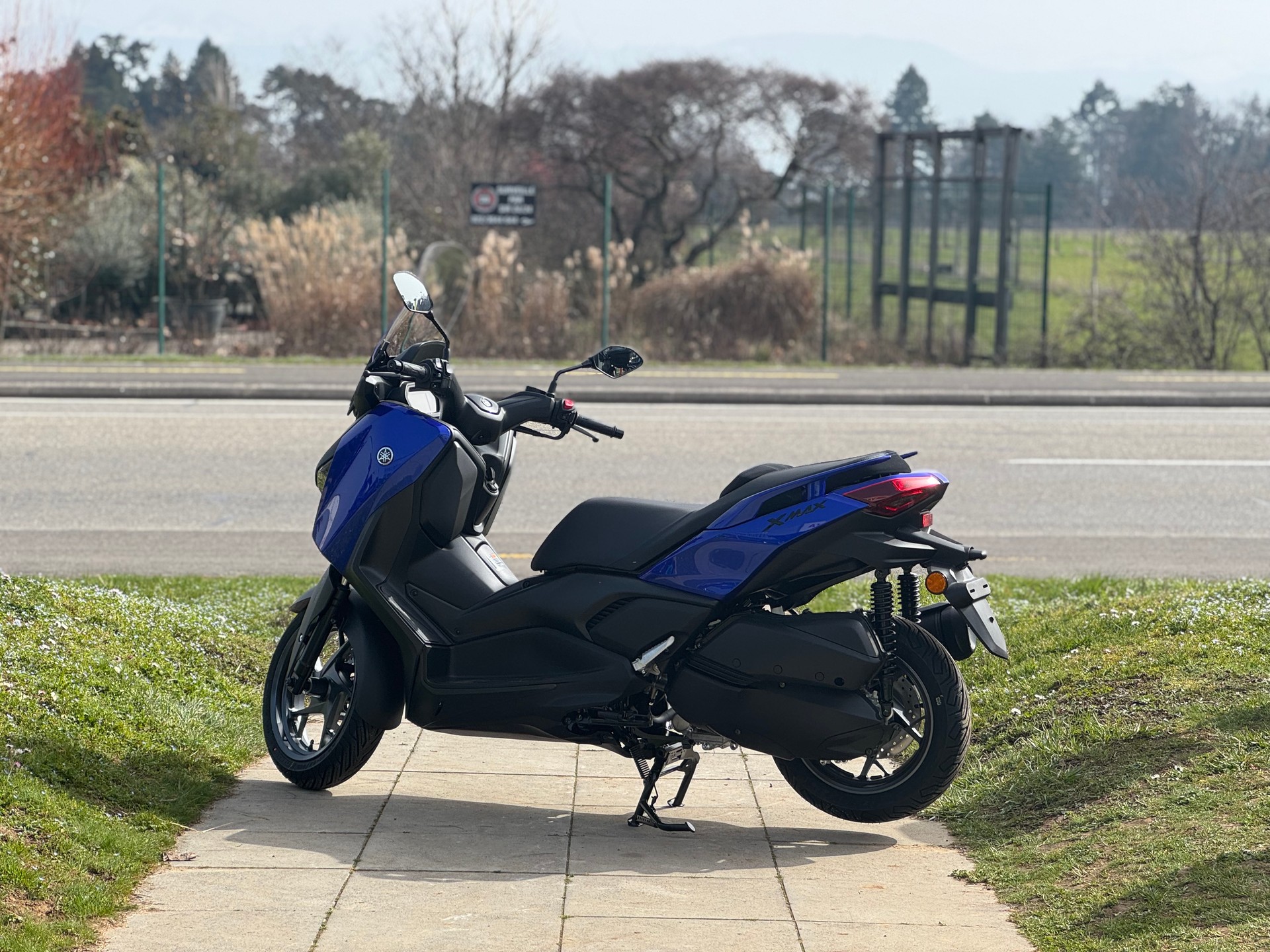 YAMAHA X-Max 300-image-3