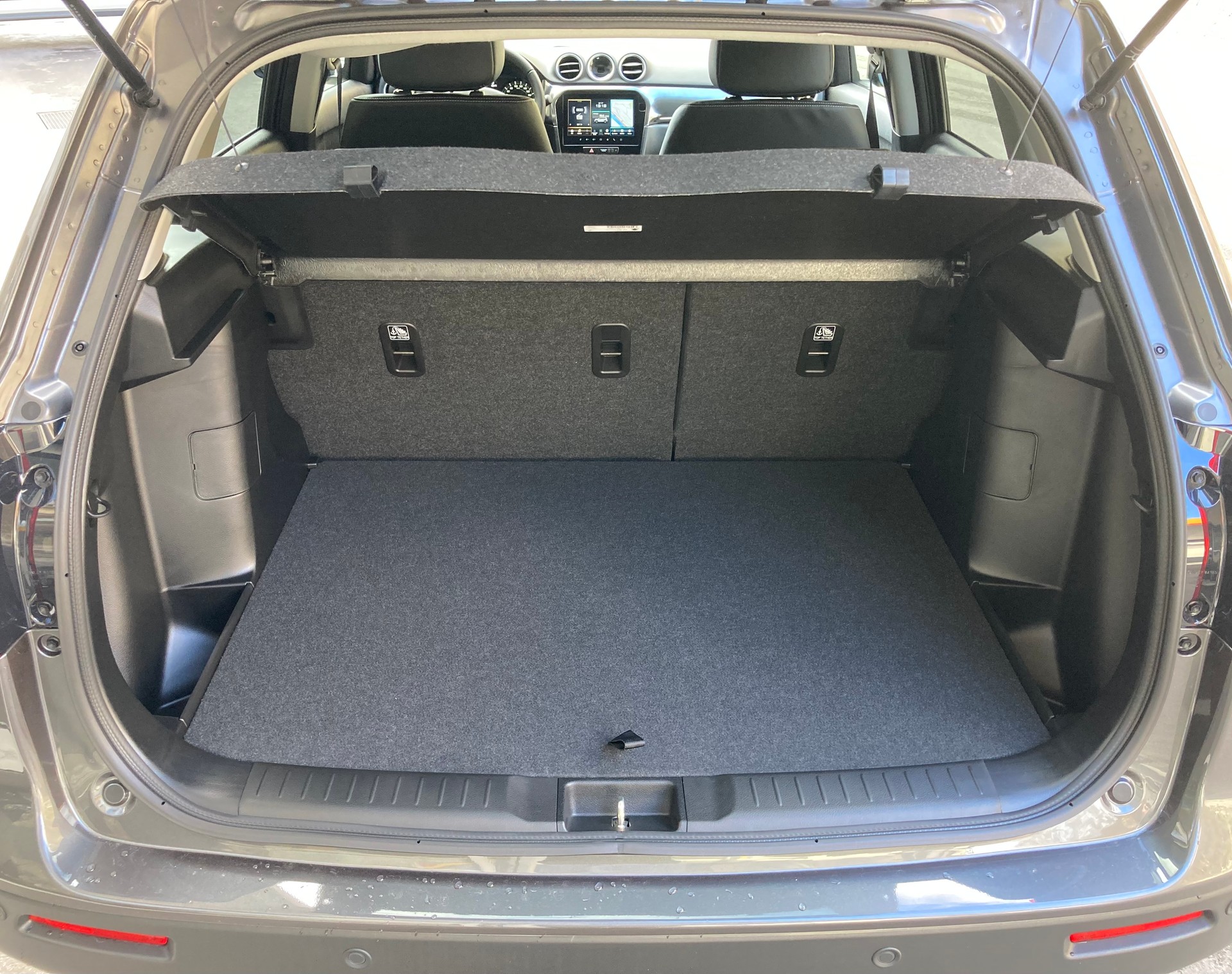 SUZUKI Vitara 1.4 Boosterjet Compact Top 4x4 Hybrid Automatic-image-10