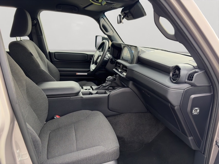 TOYOTA Land Cruiser 2.8TD Comfort-image-9