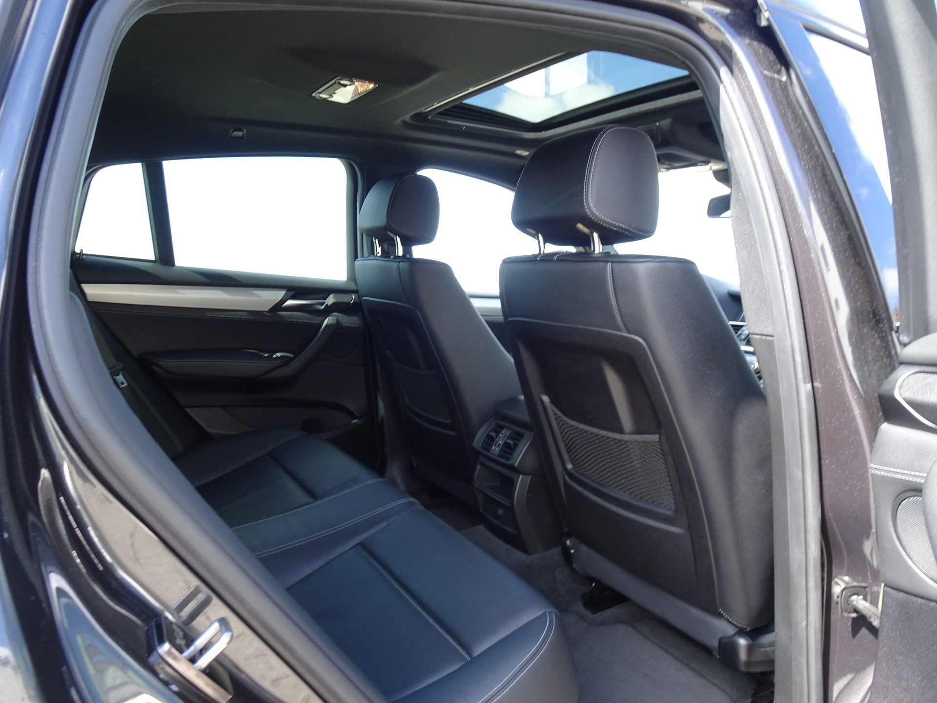 BMW X4 xDrive 35d M Sport Steptronic-image-8