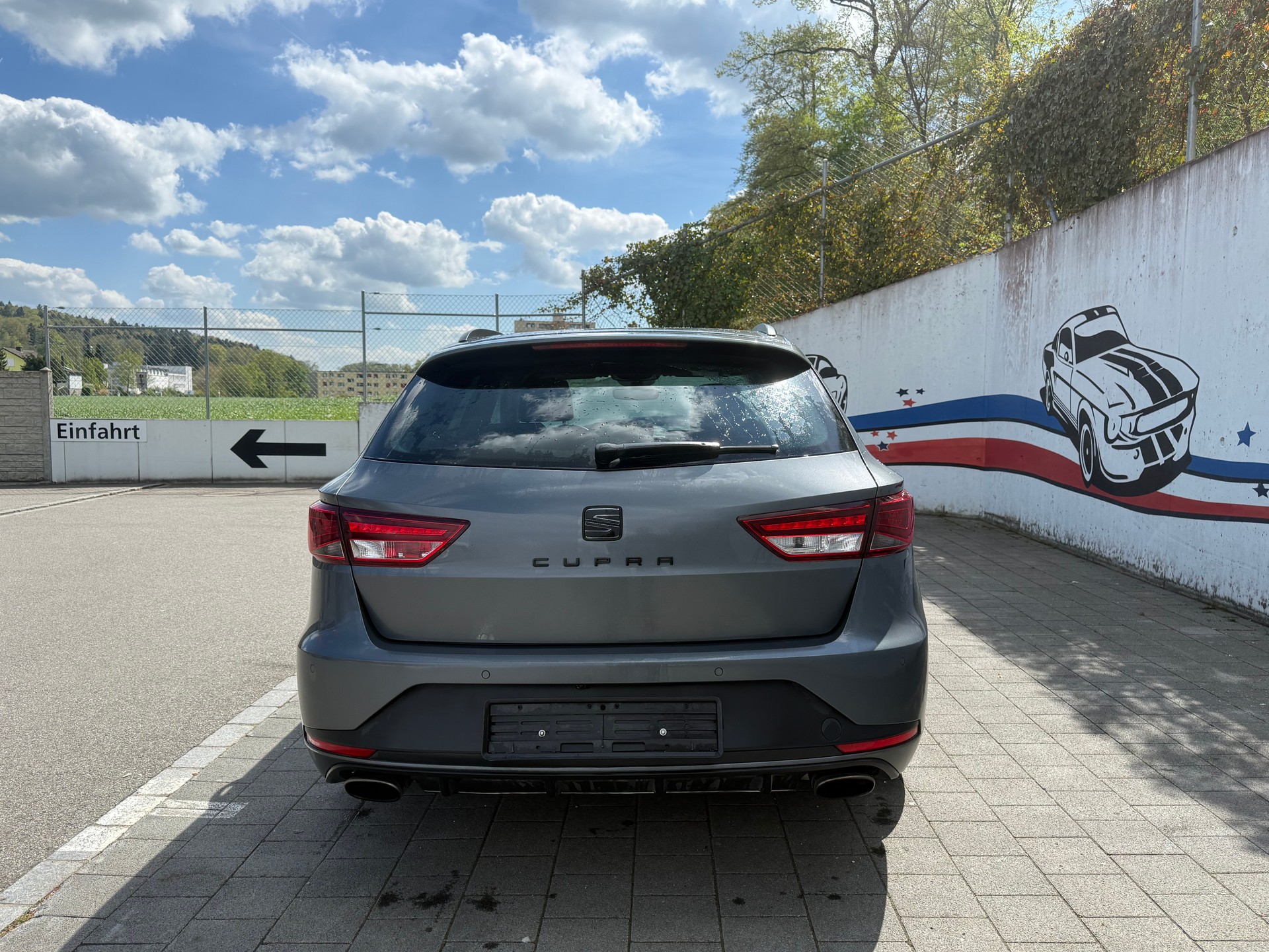 SEAT Leon ST 2.0 TSI Cupra 290 DSG-image-3