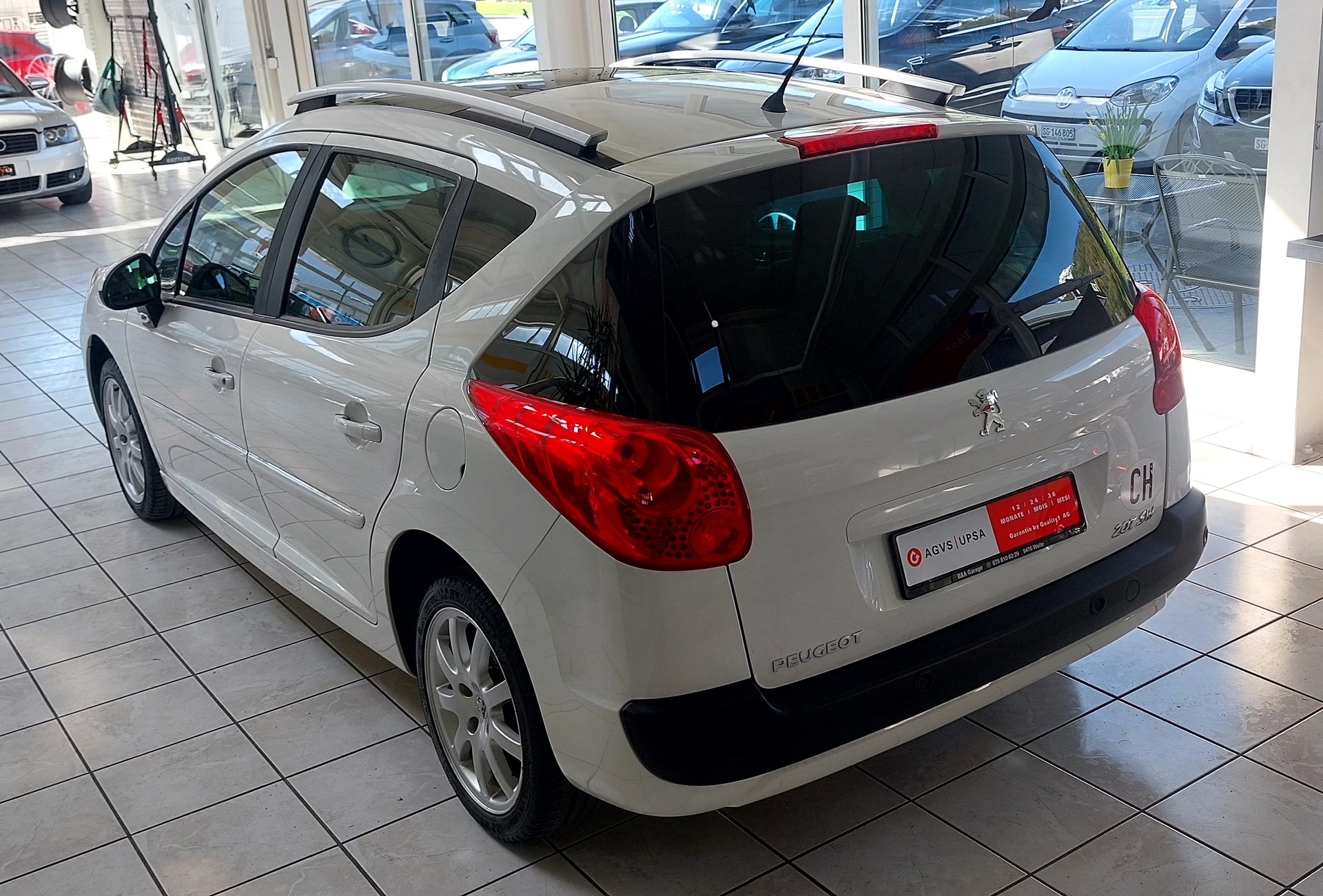 PEUGEOT 207 SW 1.6 16V Active-image-3