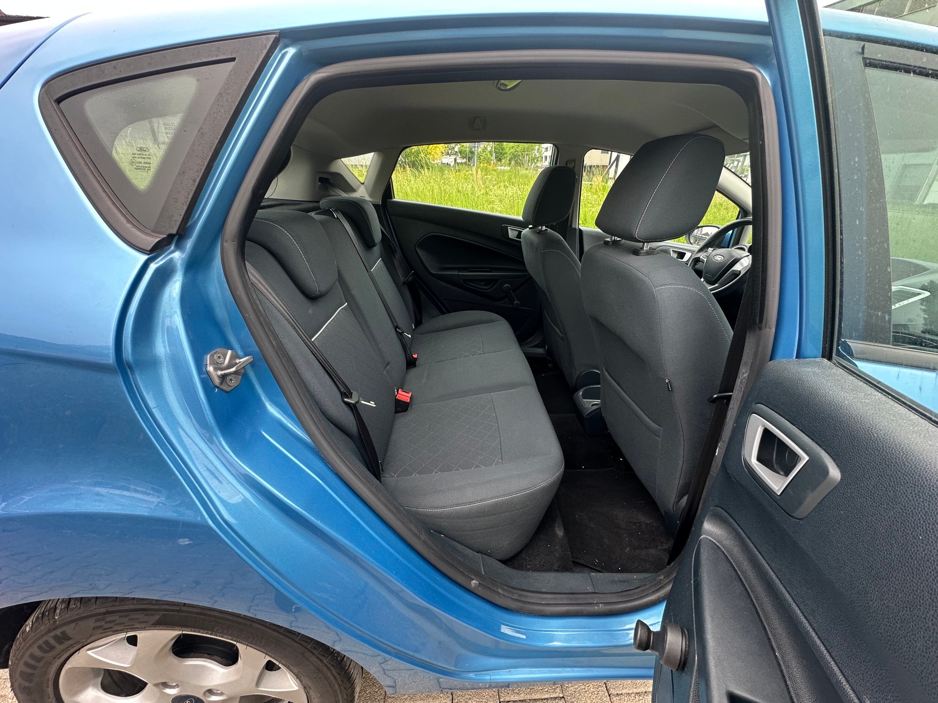 FORD Fiesta 1.25 16V Ambiente-image-7