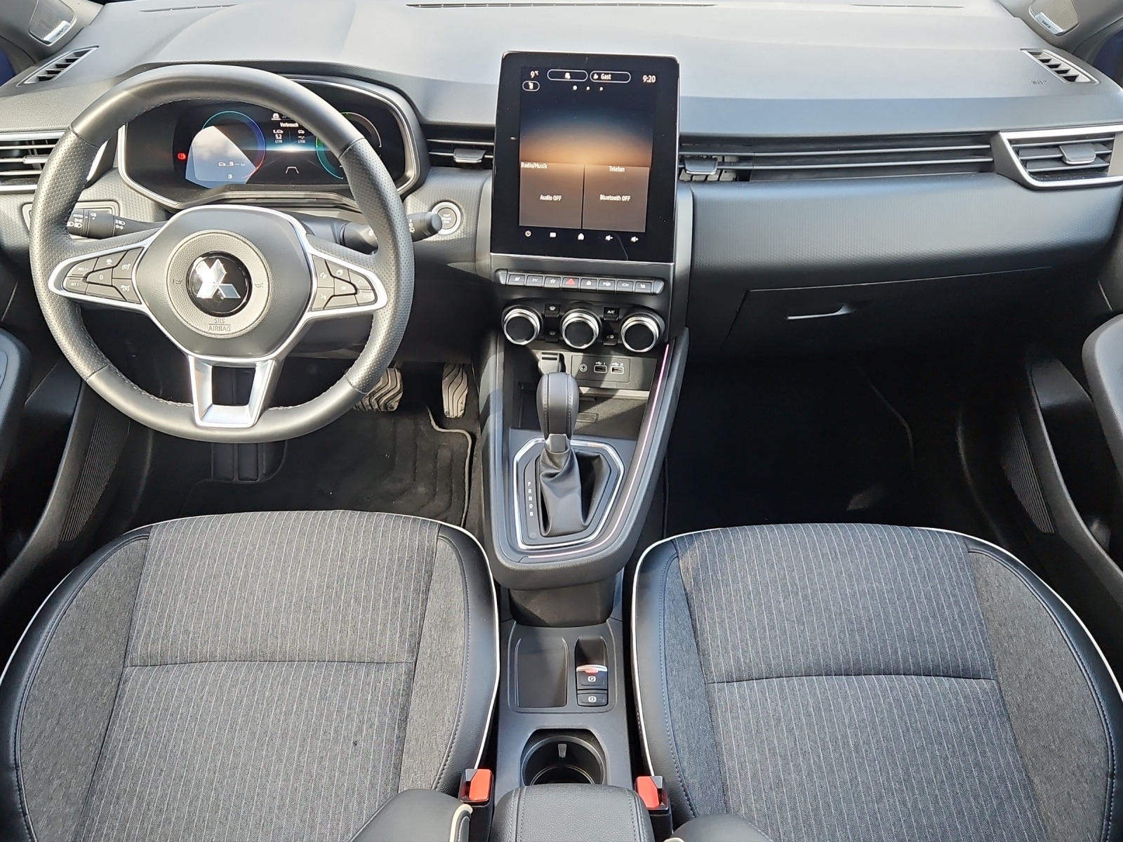 MITSUBISHI Colt 1.6 HEV Instyle-image-5