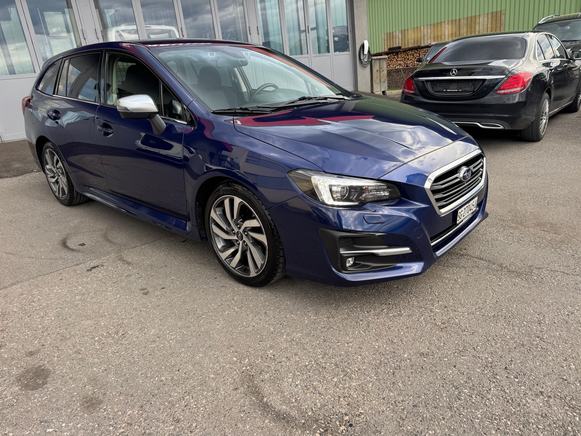 SUBARU Levorg 2.0i Swiss Plus AWD Lineartronic-image-1