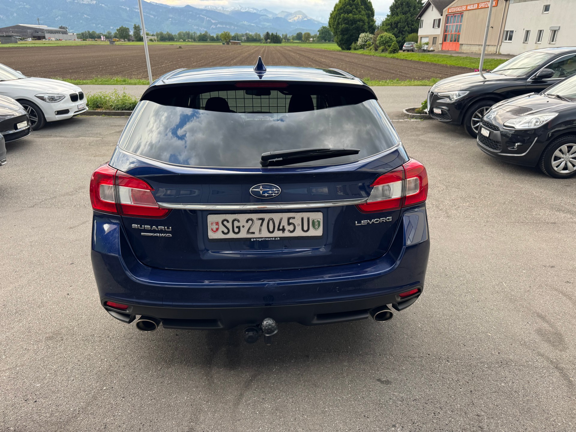 SUBARU Levorg 2.0i Swiss Plus AWD Lineartronic-image-9