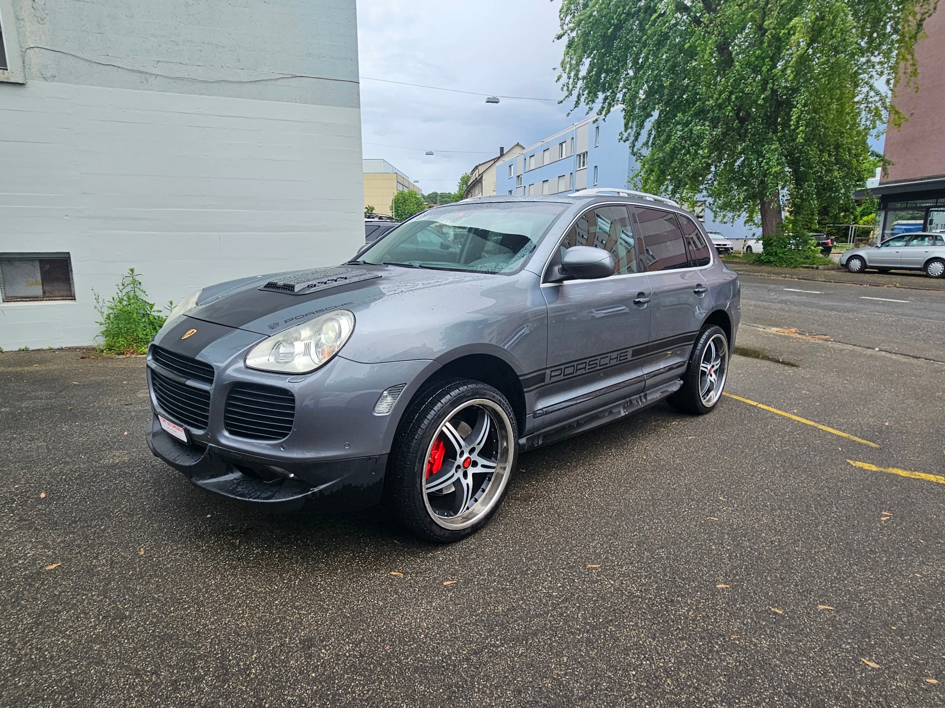 PORSCHE Cayenne S-image-2