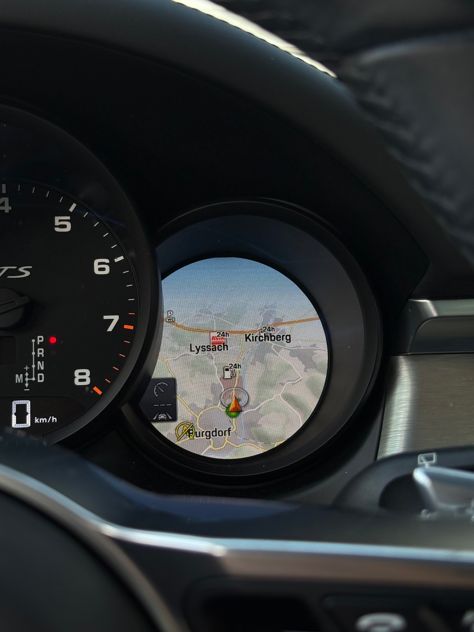 PORSCHE Macan GTS PDK-image-19