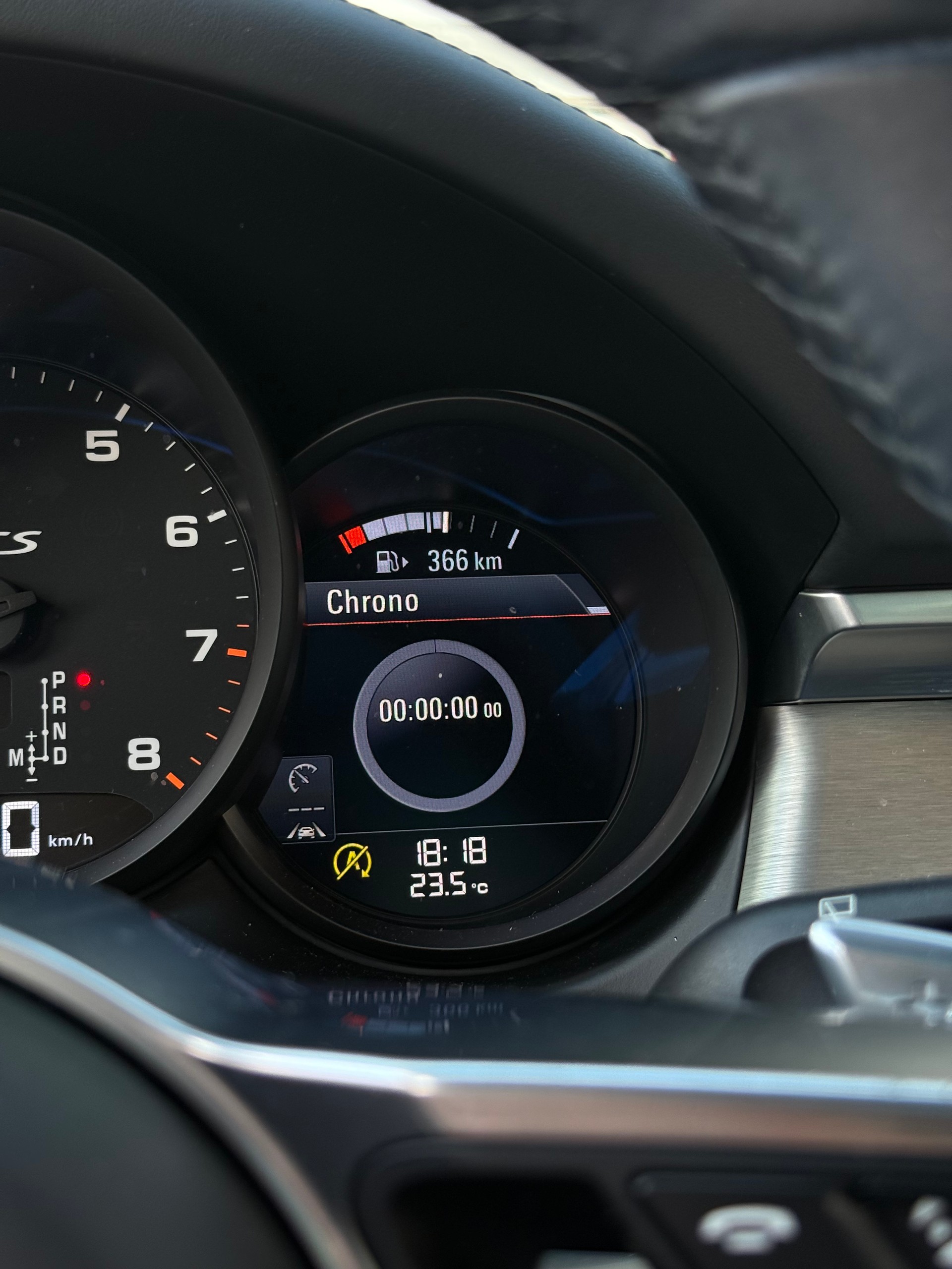 PORSCHE Macan GTS PDK-image-18