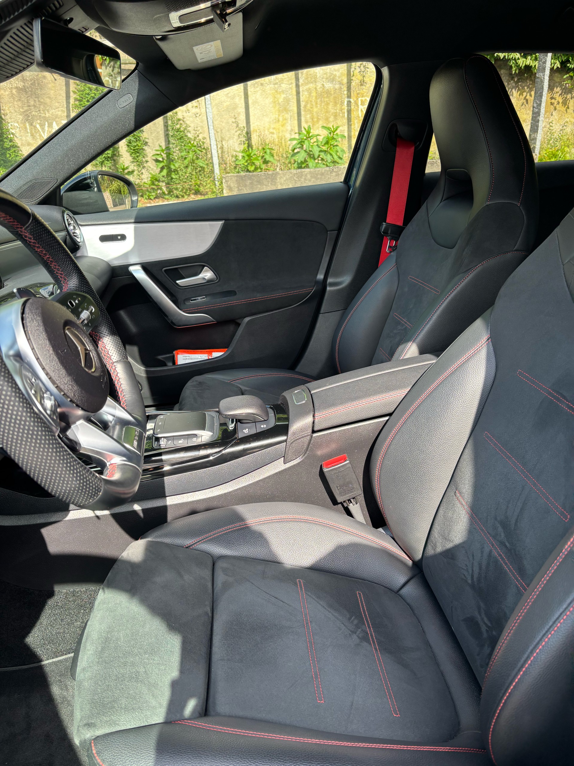 MERCEDES-BENZ A 35 AMG 4matic-image-7