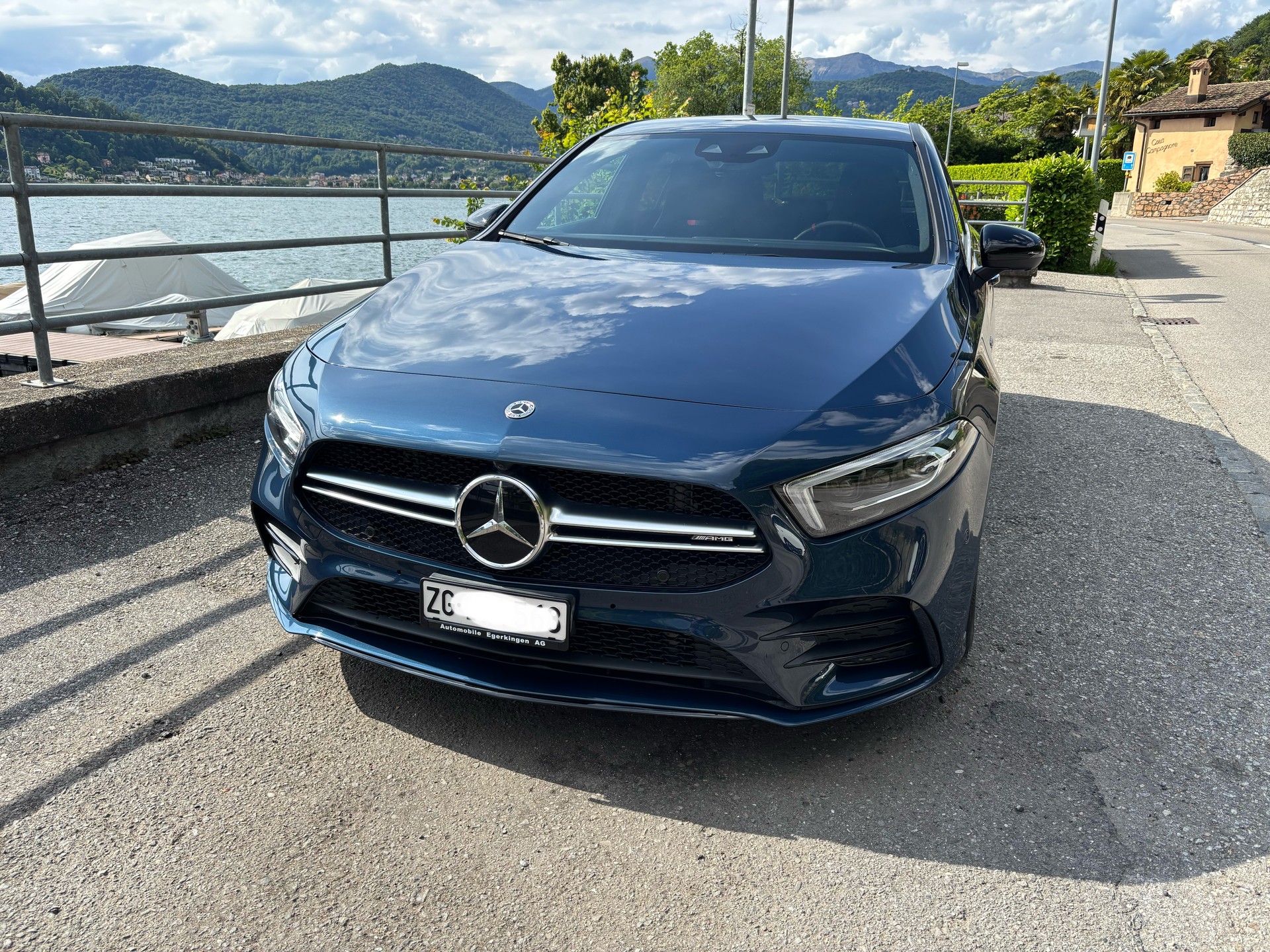 MERCEDES-BENZ A 35 AMG 4matic-image-2