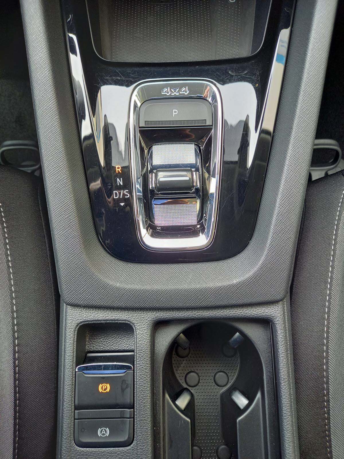 SKODA Octavia Combi 2.0 TDI DSG Ambition 4x4-image-8