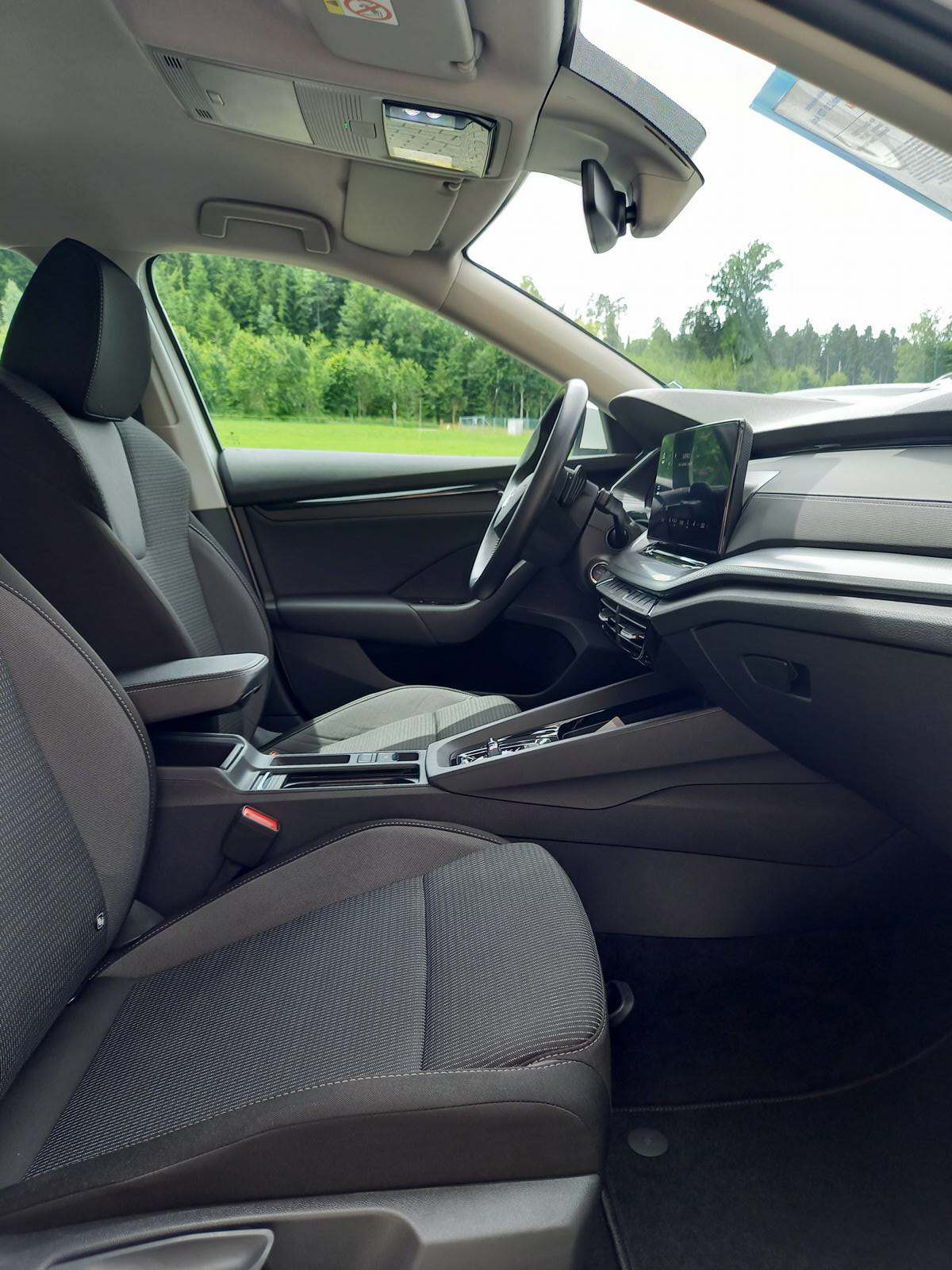 SKODA Octavia Combi 2.0 TDI DSG Ambition 4x4-image-10