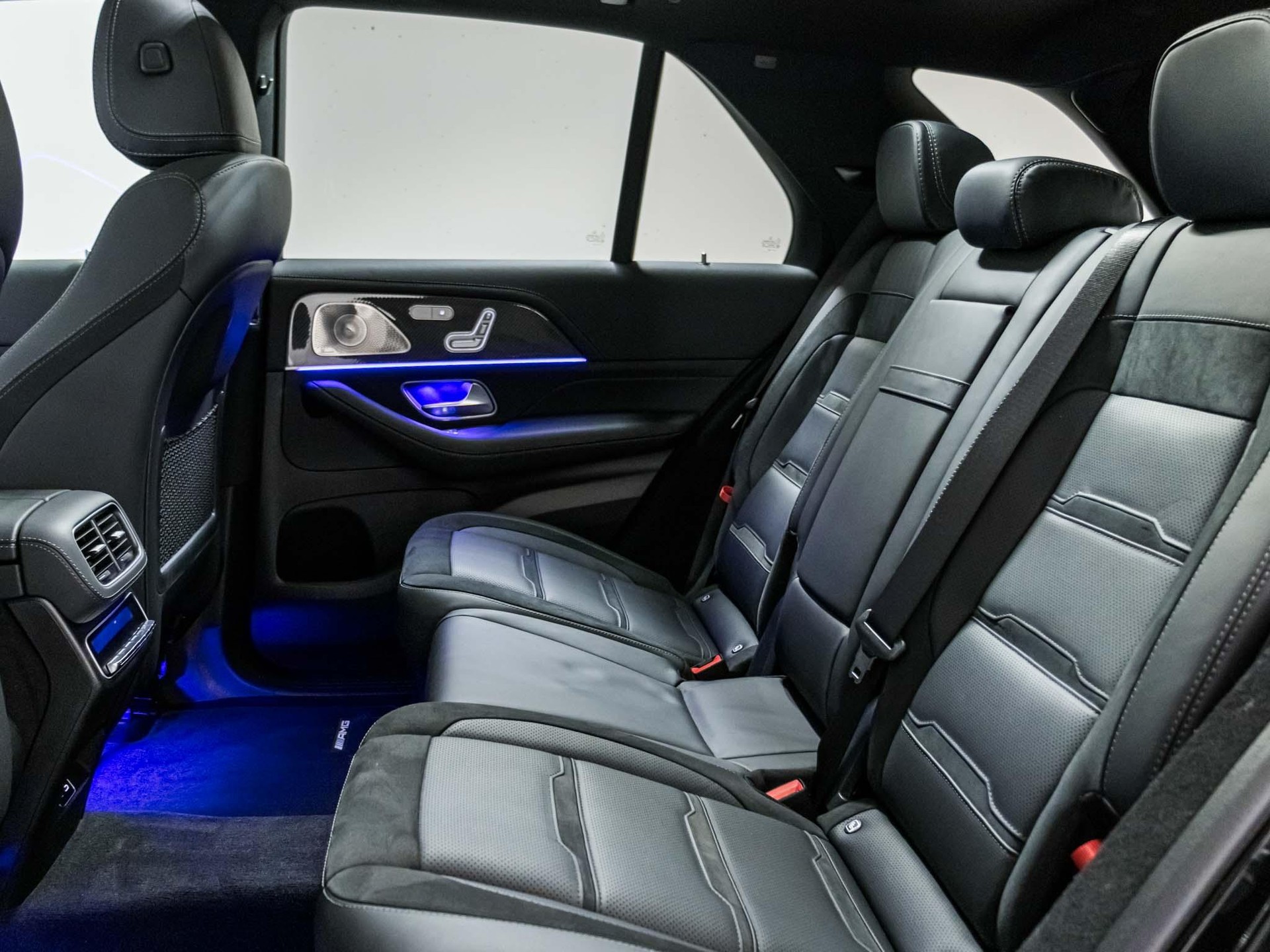 MERCEDES-BENZ GLE 63 S AMG 4MATIC+-image-7