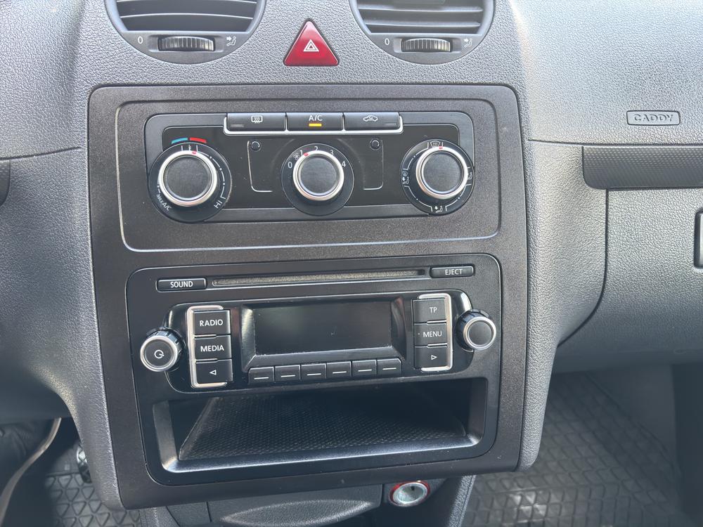 VW Caddy 2.0 TDI 4Motion-image-12