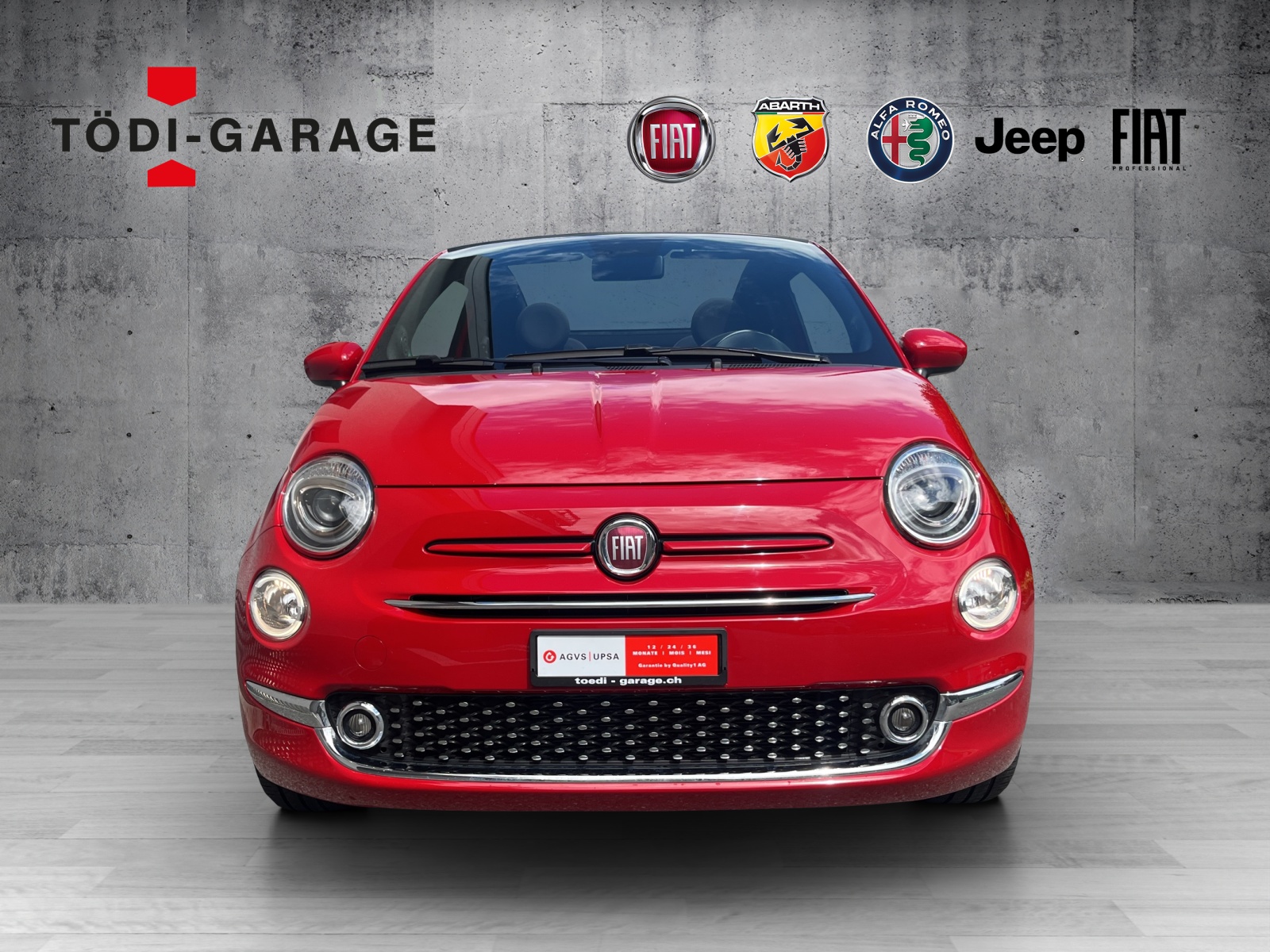FIAT 500C 1.0 Hybrid Red-showroom-element-1