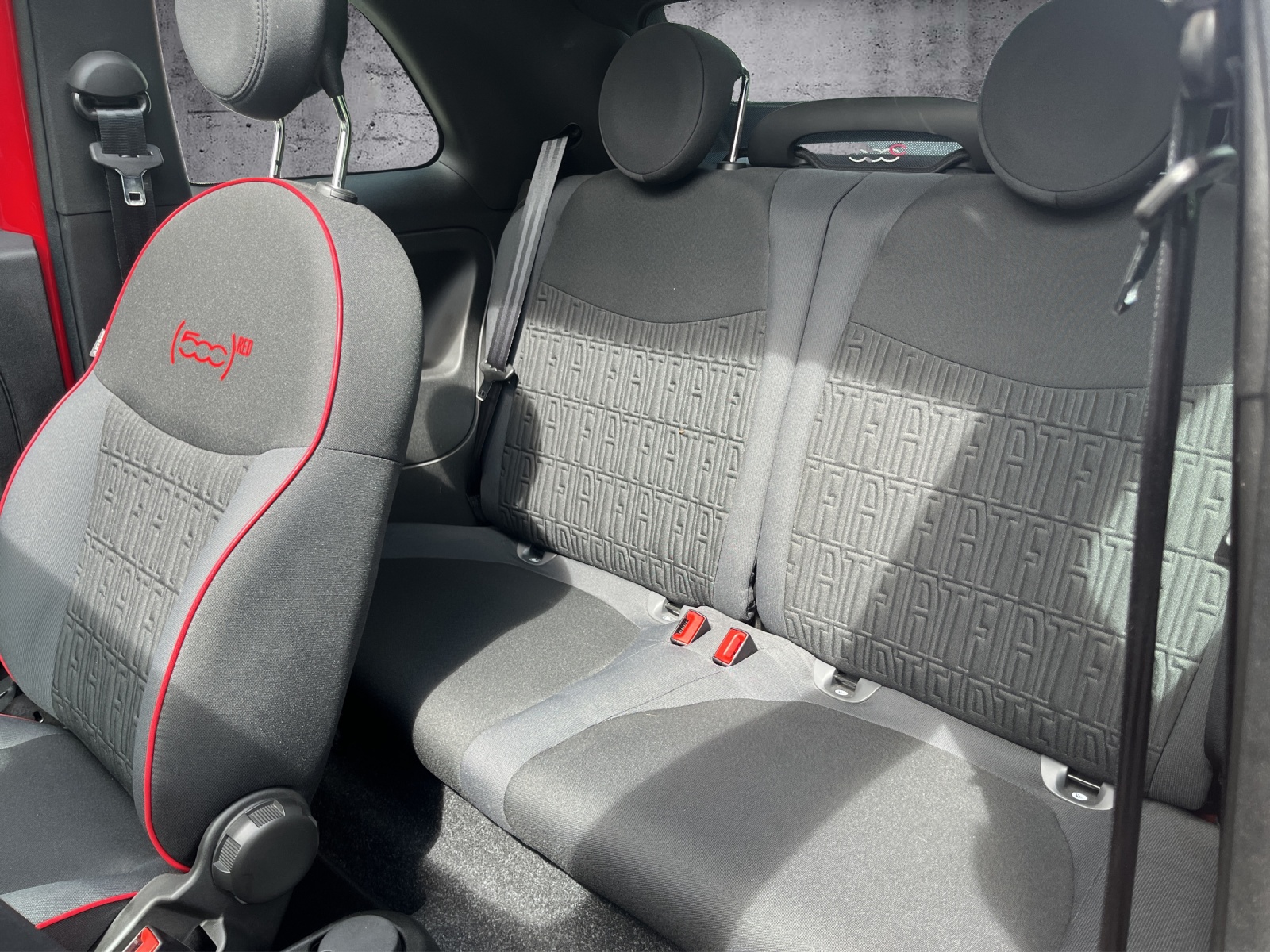 FIAT 500C 1.0 Hybrid Red-image-13
