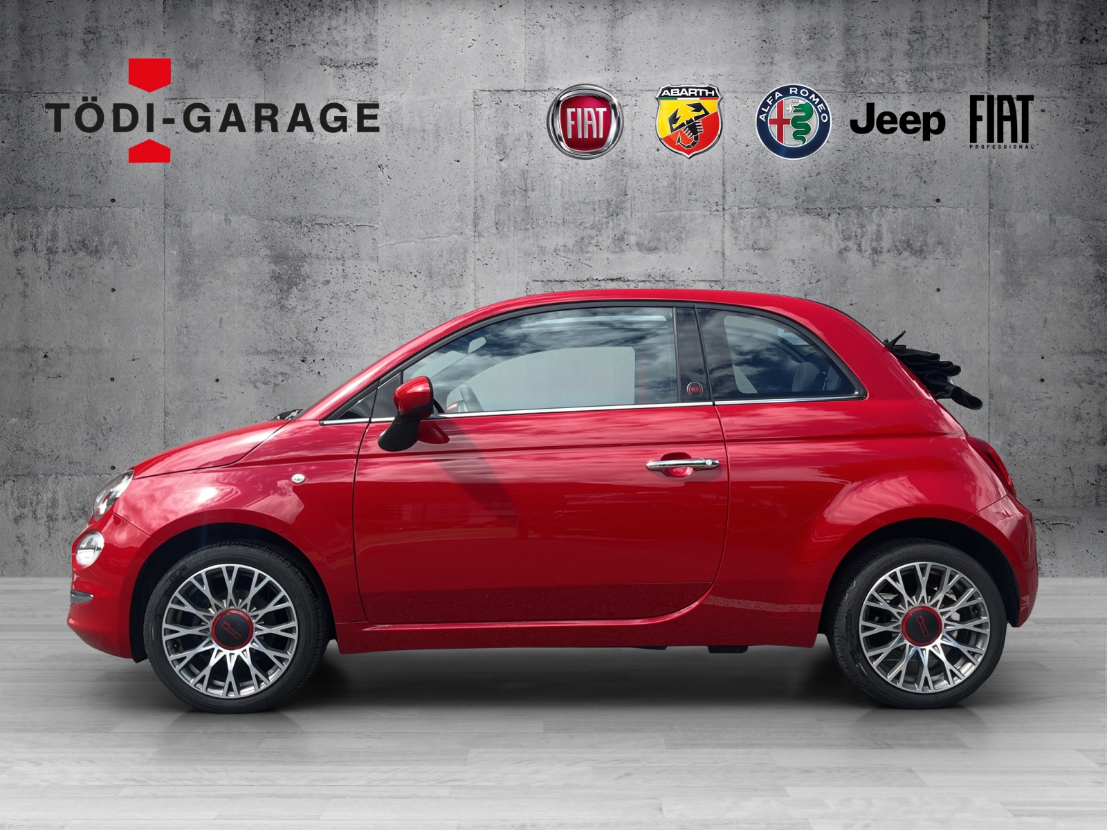 FIAT 500C 1.0 Hybrid Red-showroom-element-2