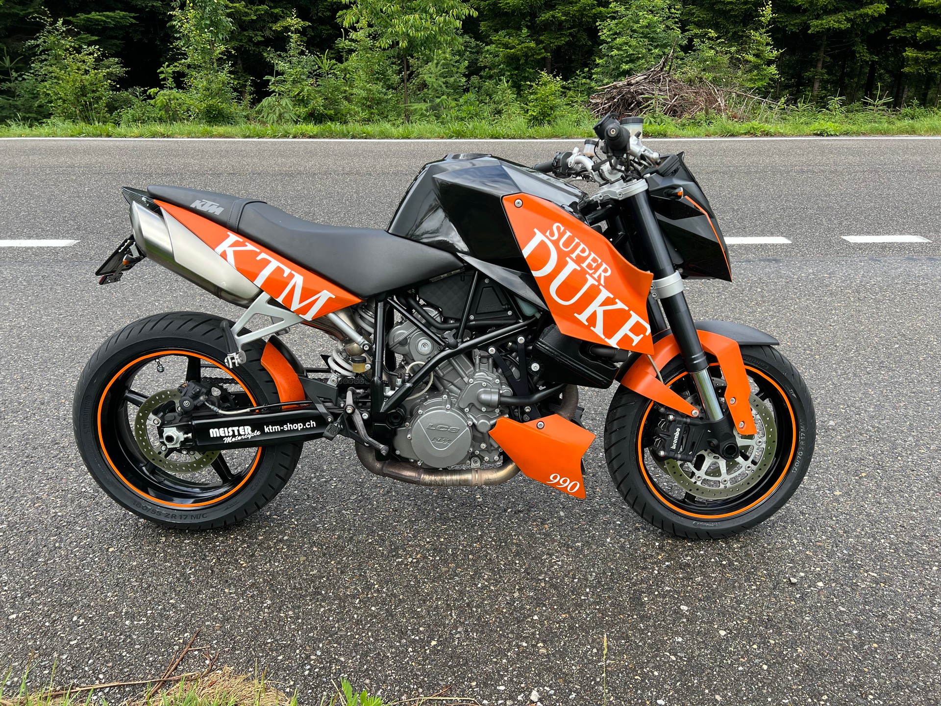 KTM 990 Super Duke-image-0