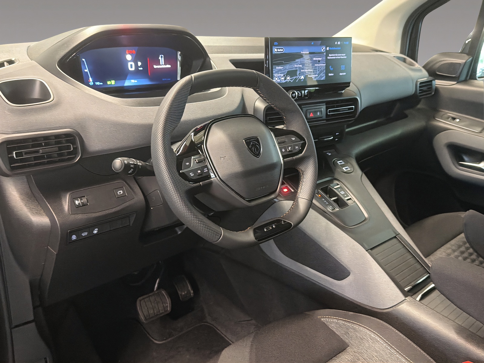 PEUGEOT Rifter Long 1.5 BlueHDi 130 GT-image-6