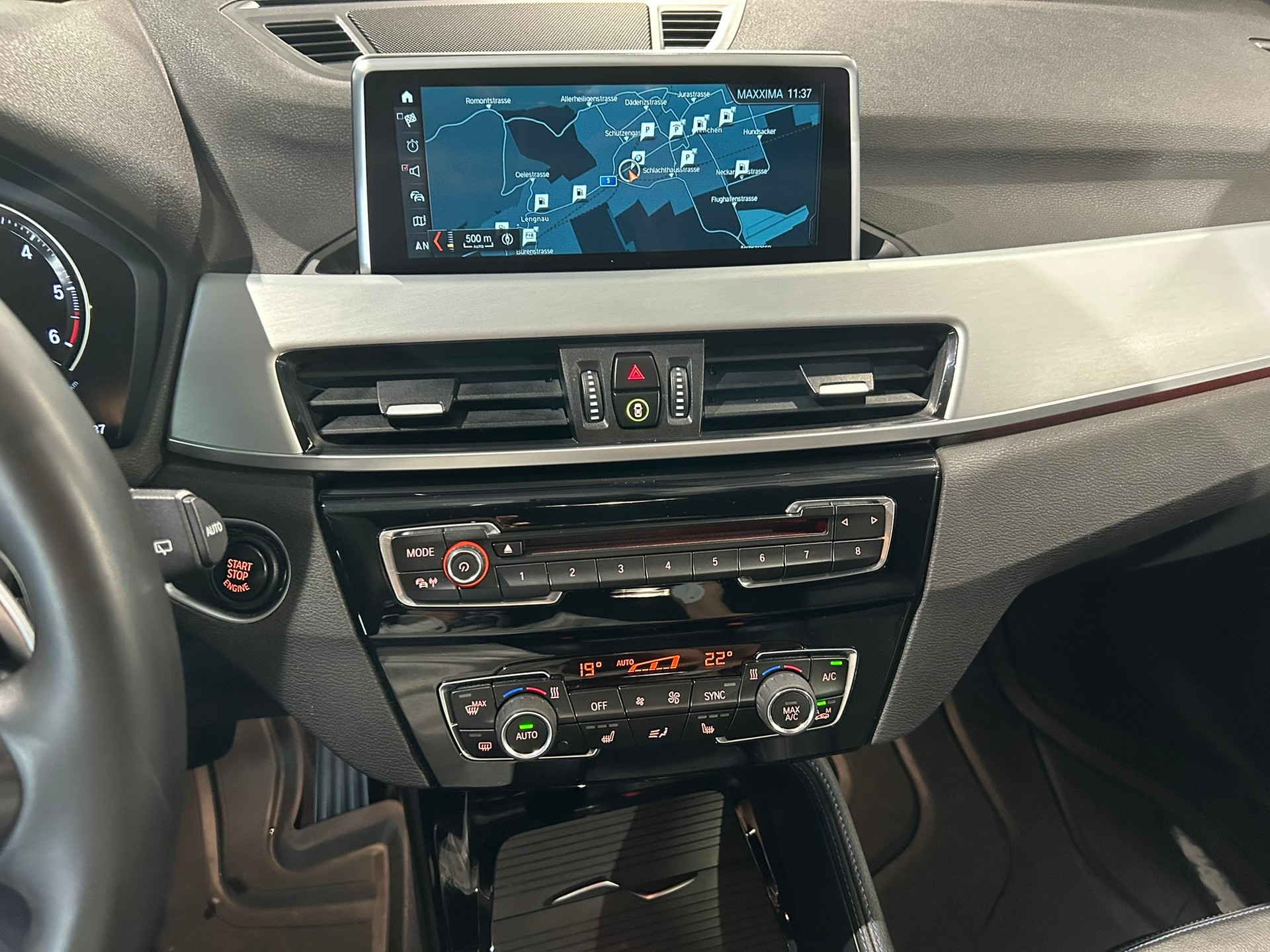 BMW X1 xDrive 20d M Sport Steptronic-image-23