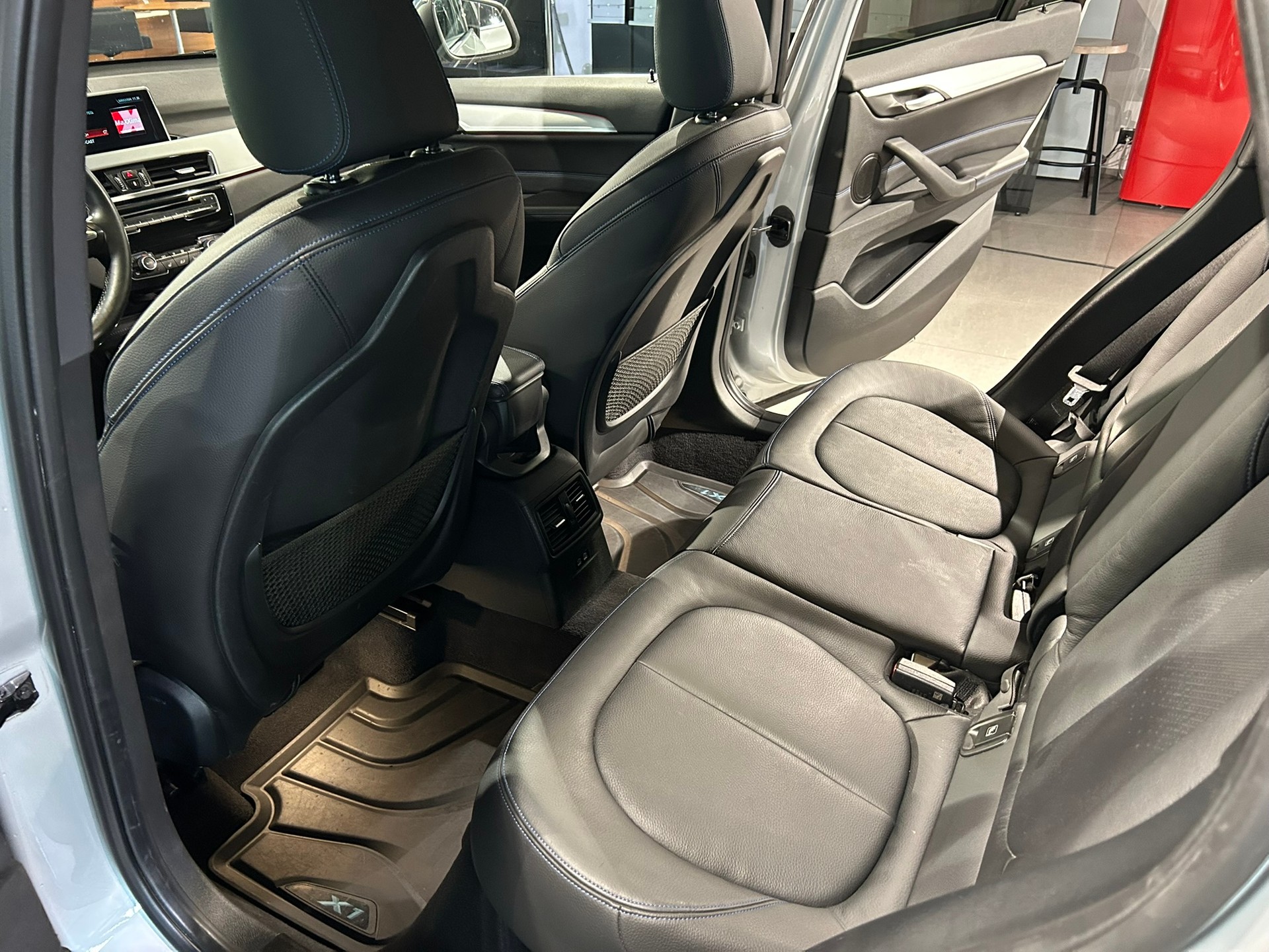 BMW X1 xDrive 20d M Sport Steptronic-image-19