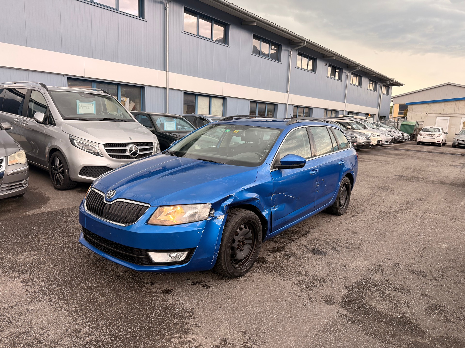 SKODA Octavia Combi 1.4 TSI Active