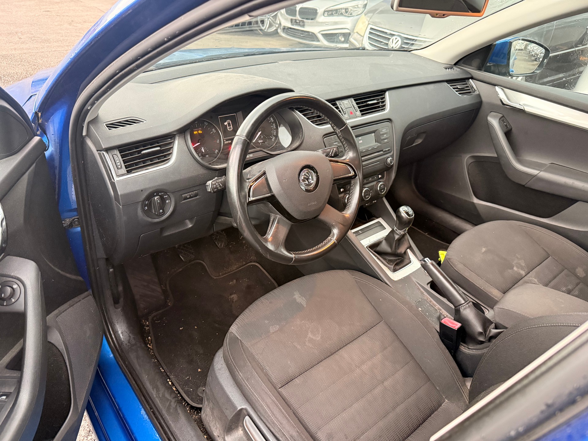 SKODA Octavia Combi 1.4 TSI Active-image-6