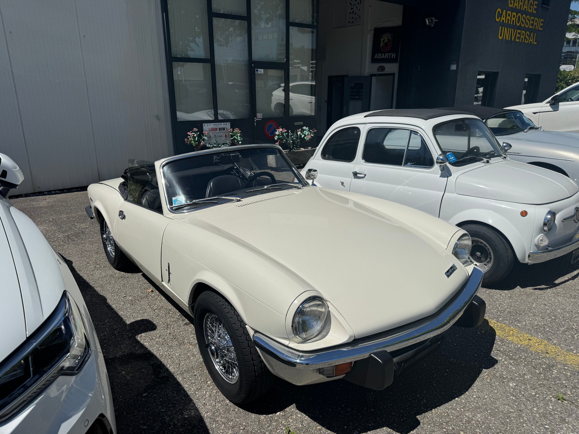 TRIUMPH IV-showroom-element-1