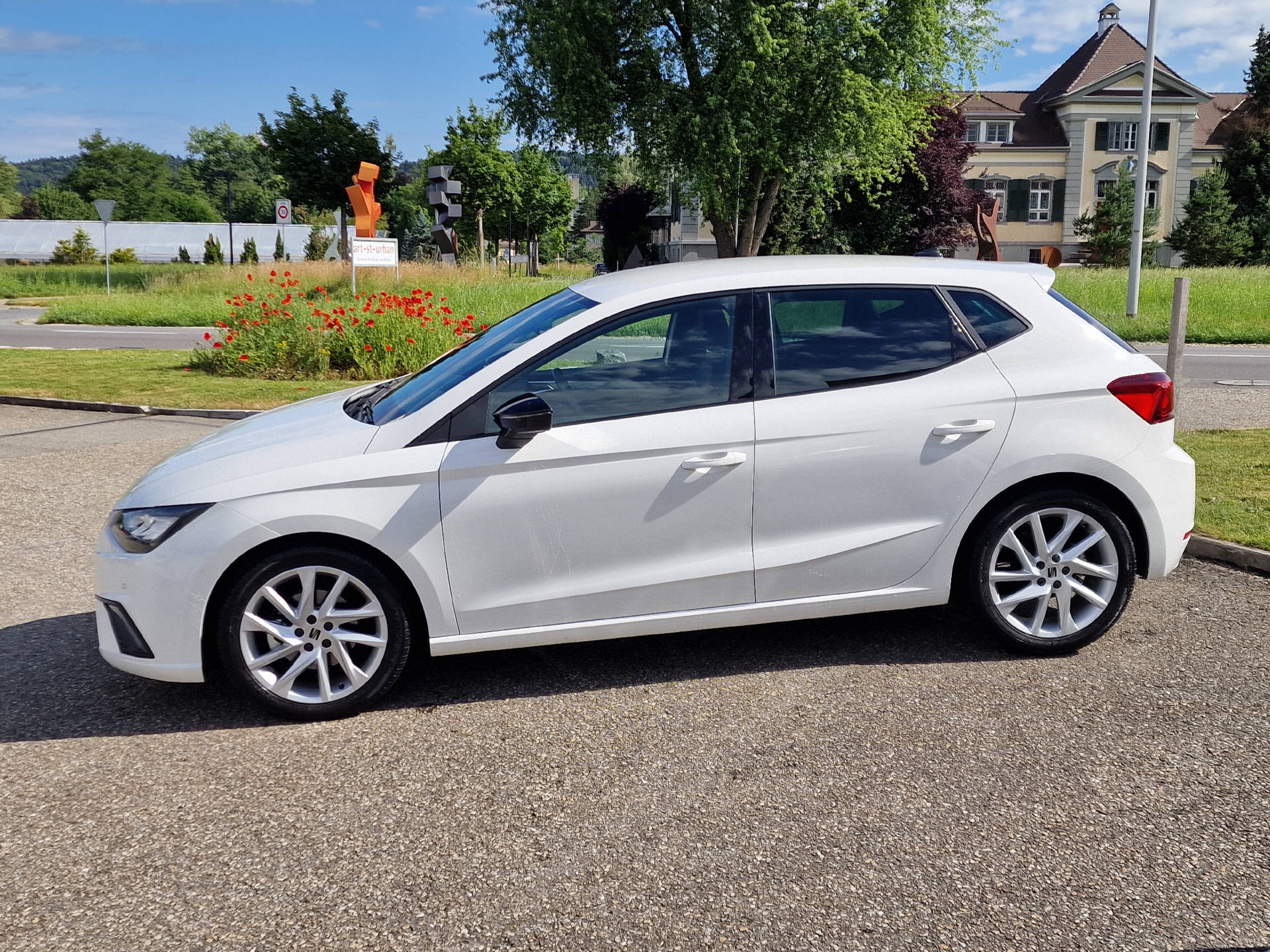 SEAT Ibiza 1.0 TSI 110 FR-showroom-element-1