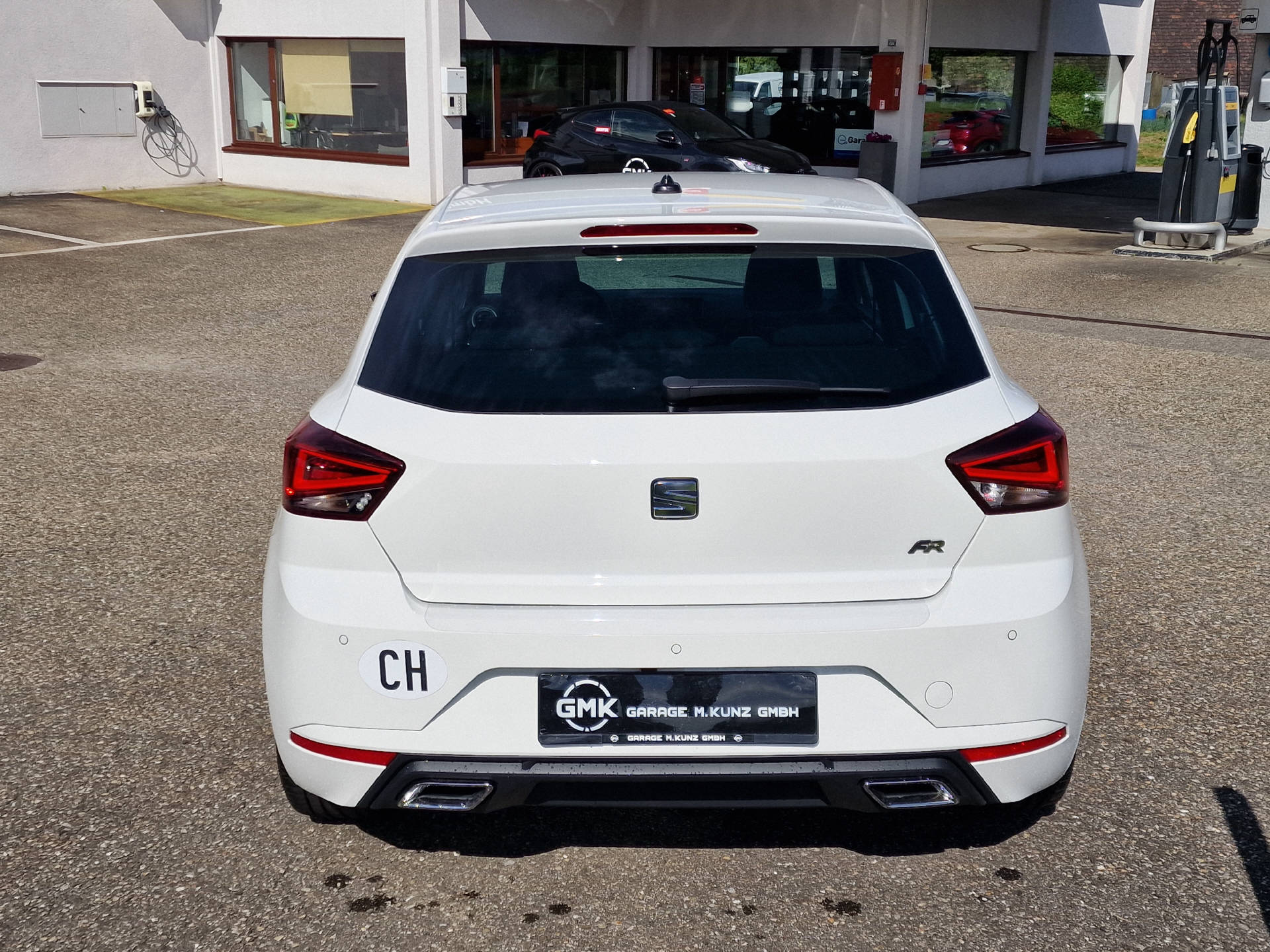 SEAT Ibiza 1.0 TSI 110 FR-showroom-element-3