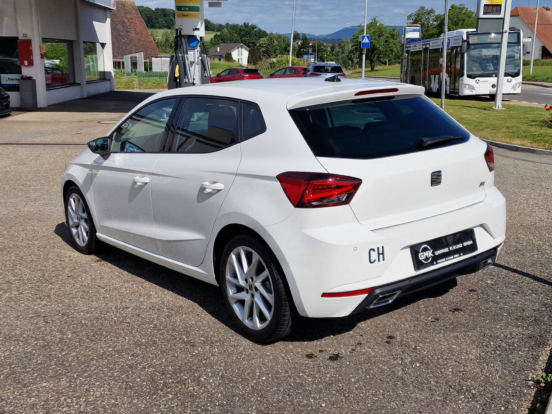 SEAT Ibiza 1.0 TSI 110 FR-showroom-element-2