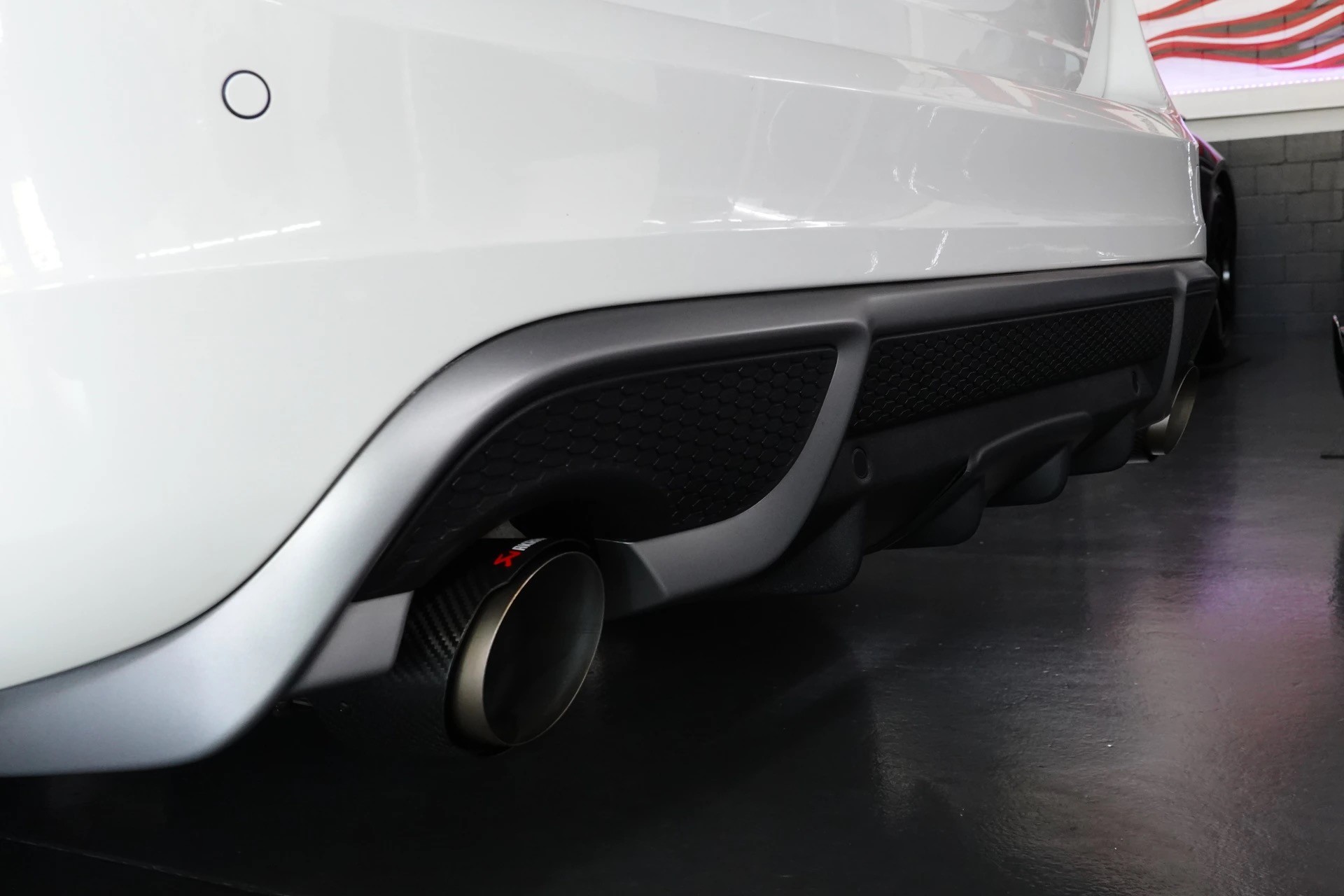 VOLVO V60 D3 R-Design Geartronic-image-10