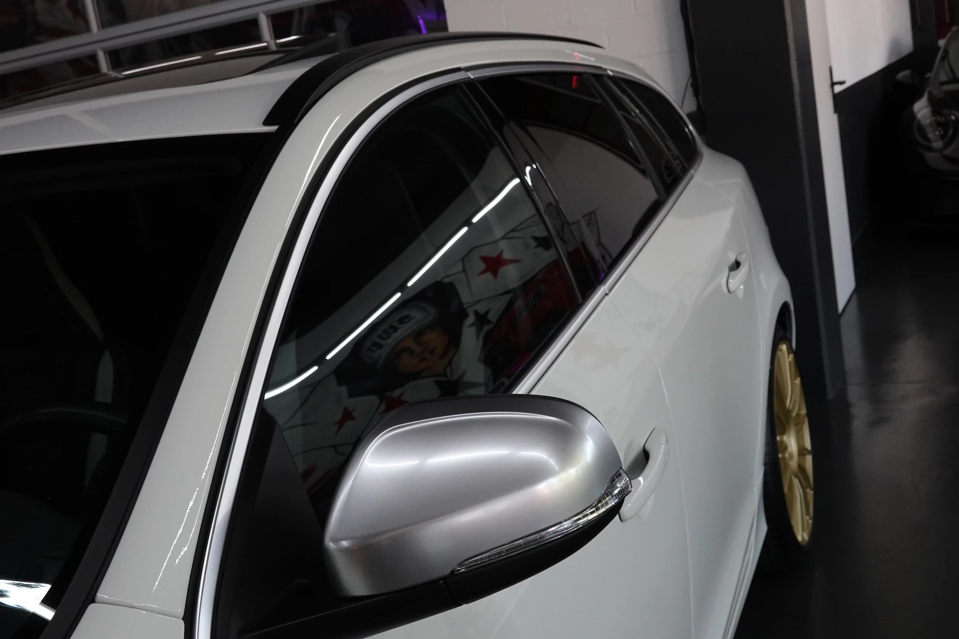 VOLVO V60 D3 R-Design Geartronic-image-8