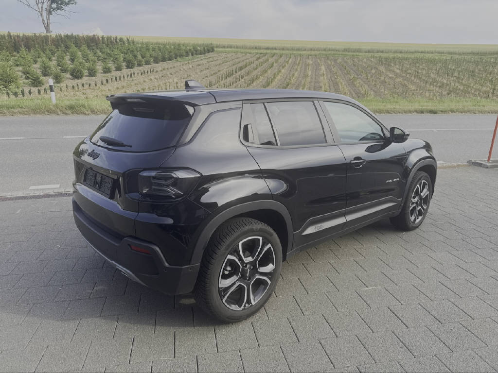 JEEP Avenger 1.2 MHEV Summit-image-4