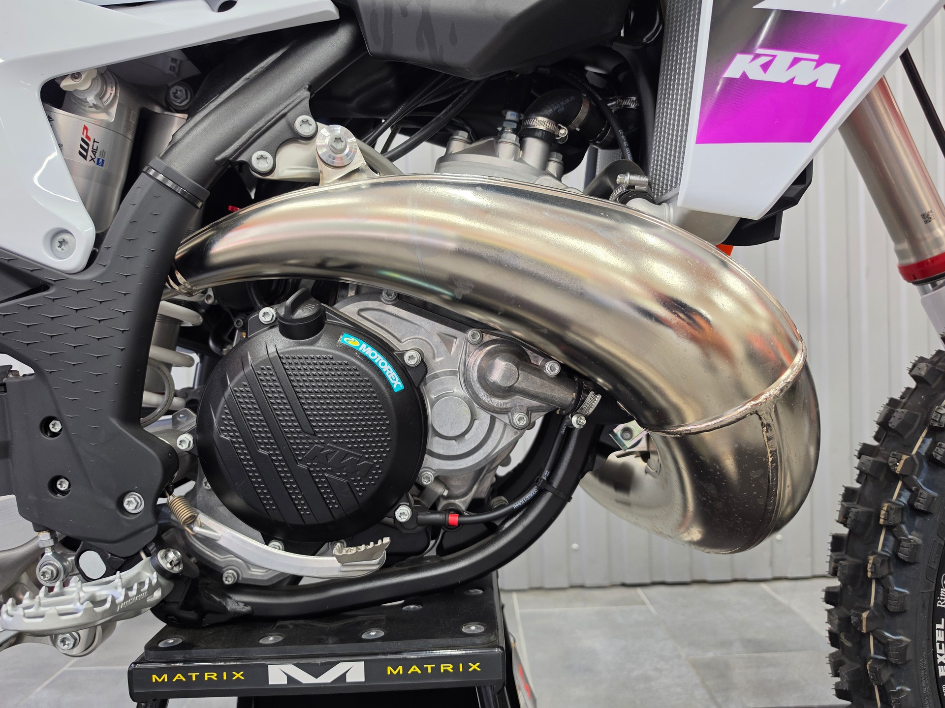 KTM 300 SX-showroom-element-3