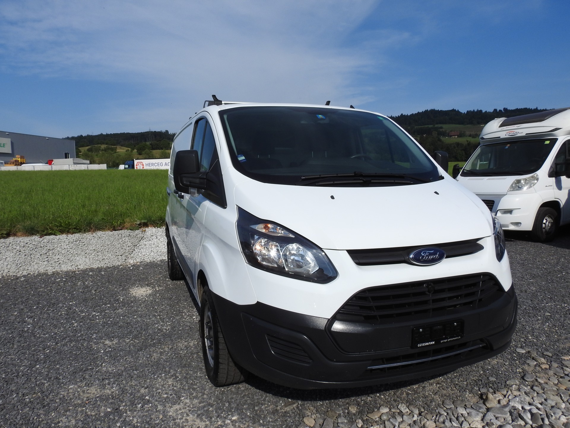 FORD Transit Custom Van 270 L1H1 Ambiente-image-11