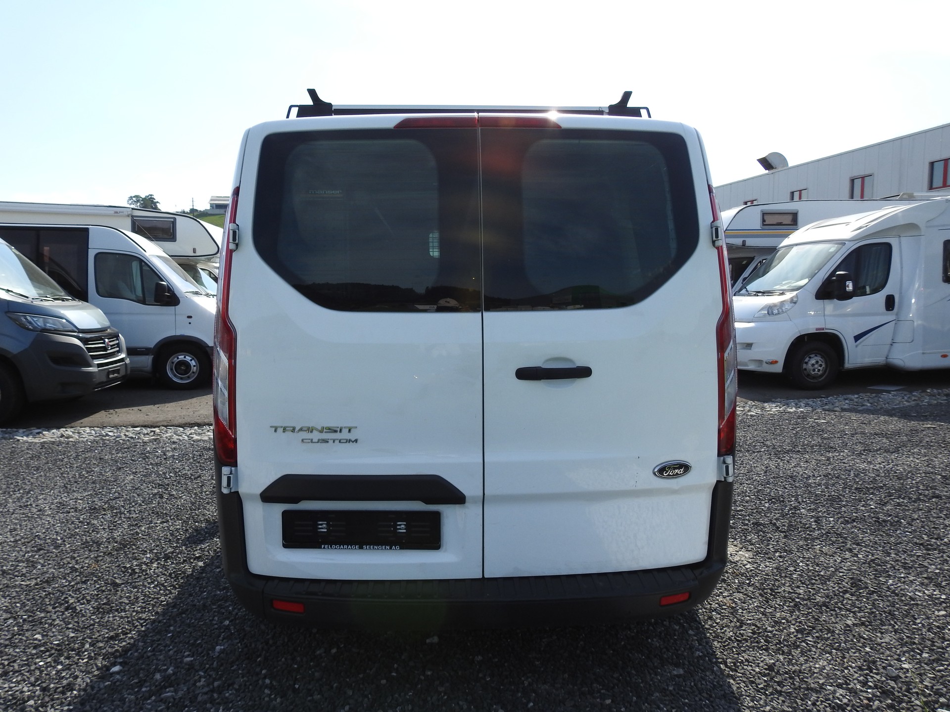 FORD Transit Custom Van 270 L1H1 Ambiente-image-8