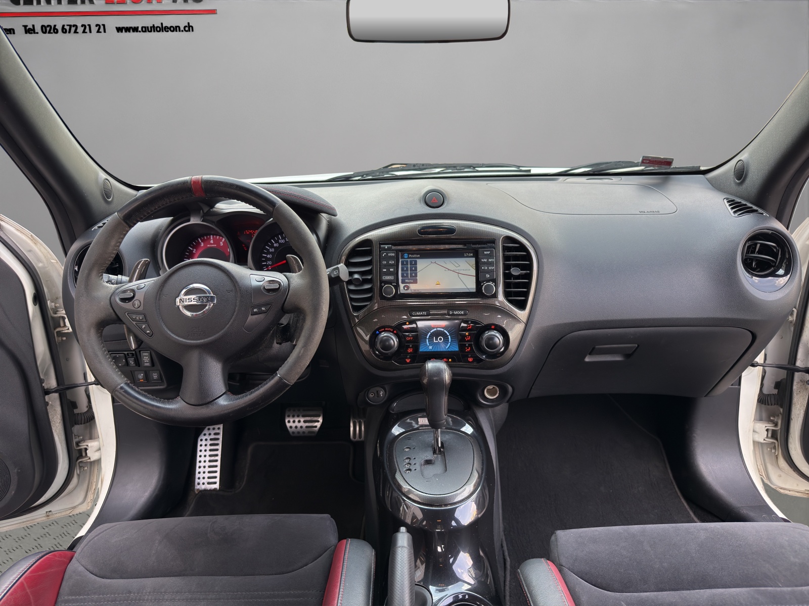 NISSAN Juke 1.6 DIG-T Nismo RS 4x4 Xtronic M-CVT-image-13