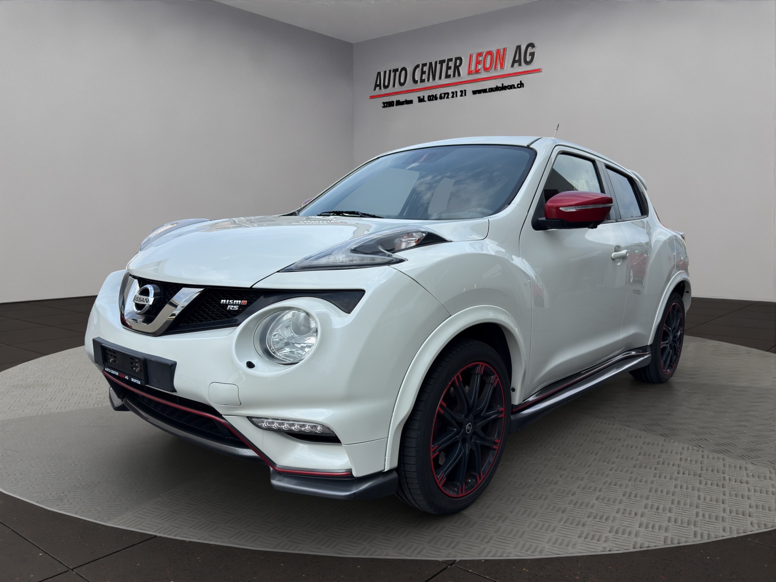 NISSAN Juke 1.6 DIG-T Nismo RS 4x4 Xtronic M-CVT-showroom-element-1