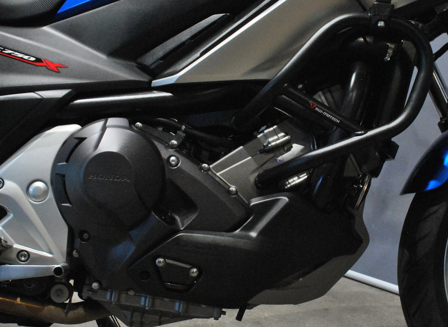 HONDA NC 750 X DTC ABS-image-8