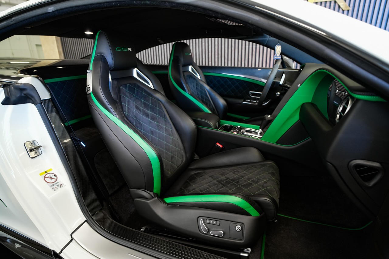 BENTLEY Continental GT3-R-image-15