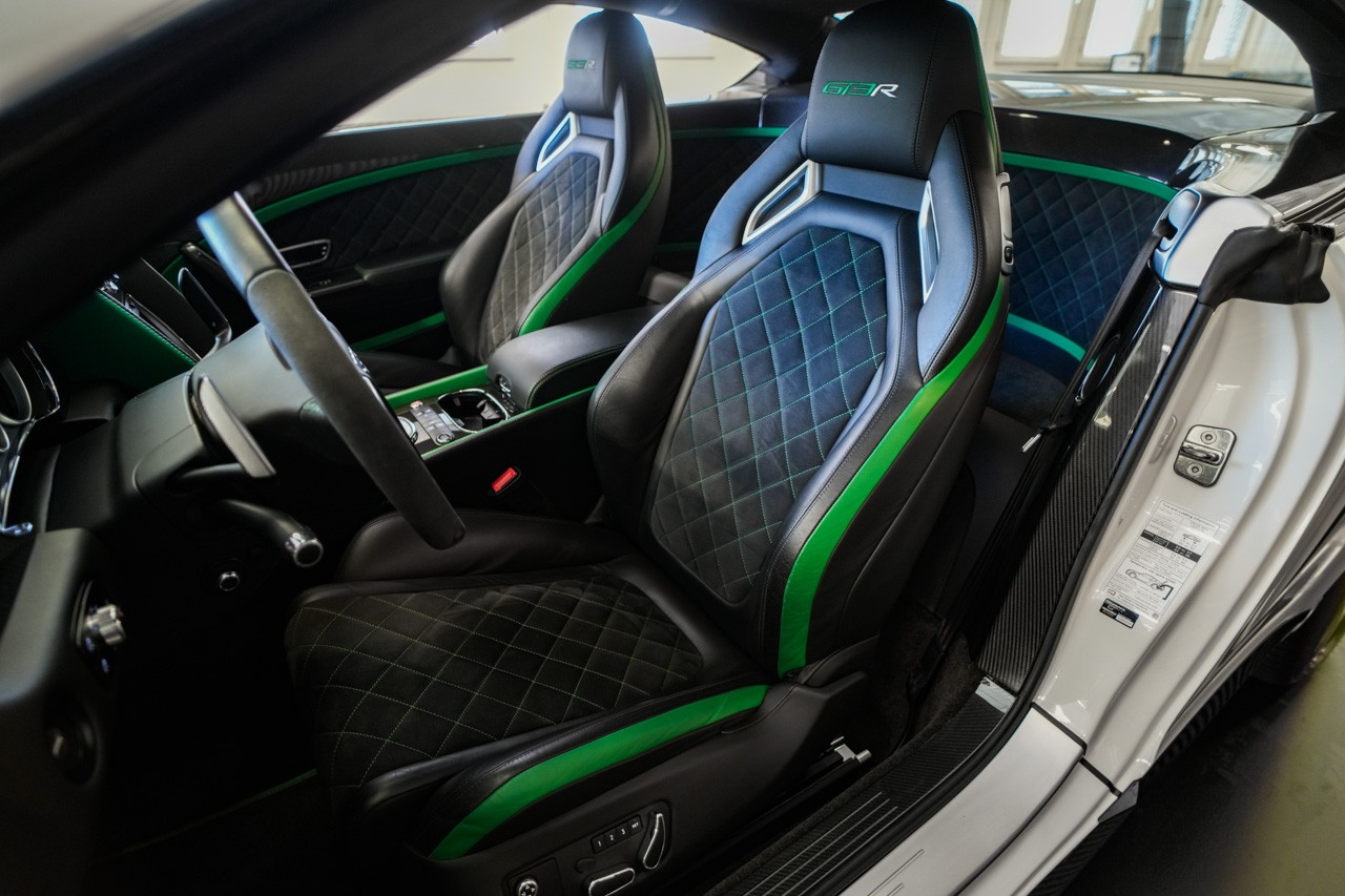 BENTLEY Continental GT3-R-image-12