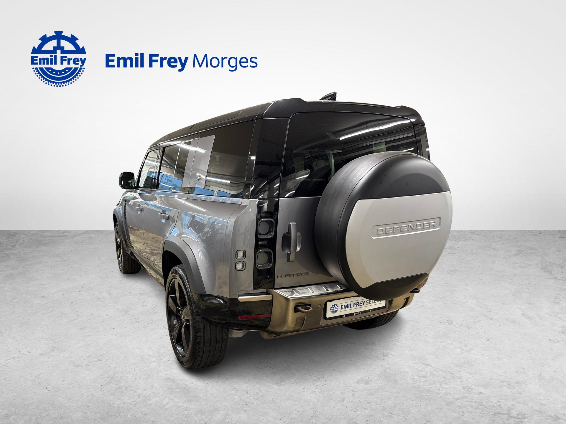 LAND ROVER Defender 110 3.0 I6 X-showroom-element-2