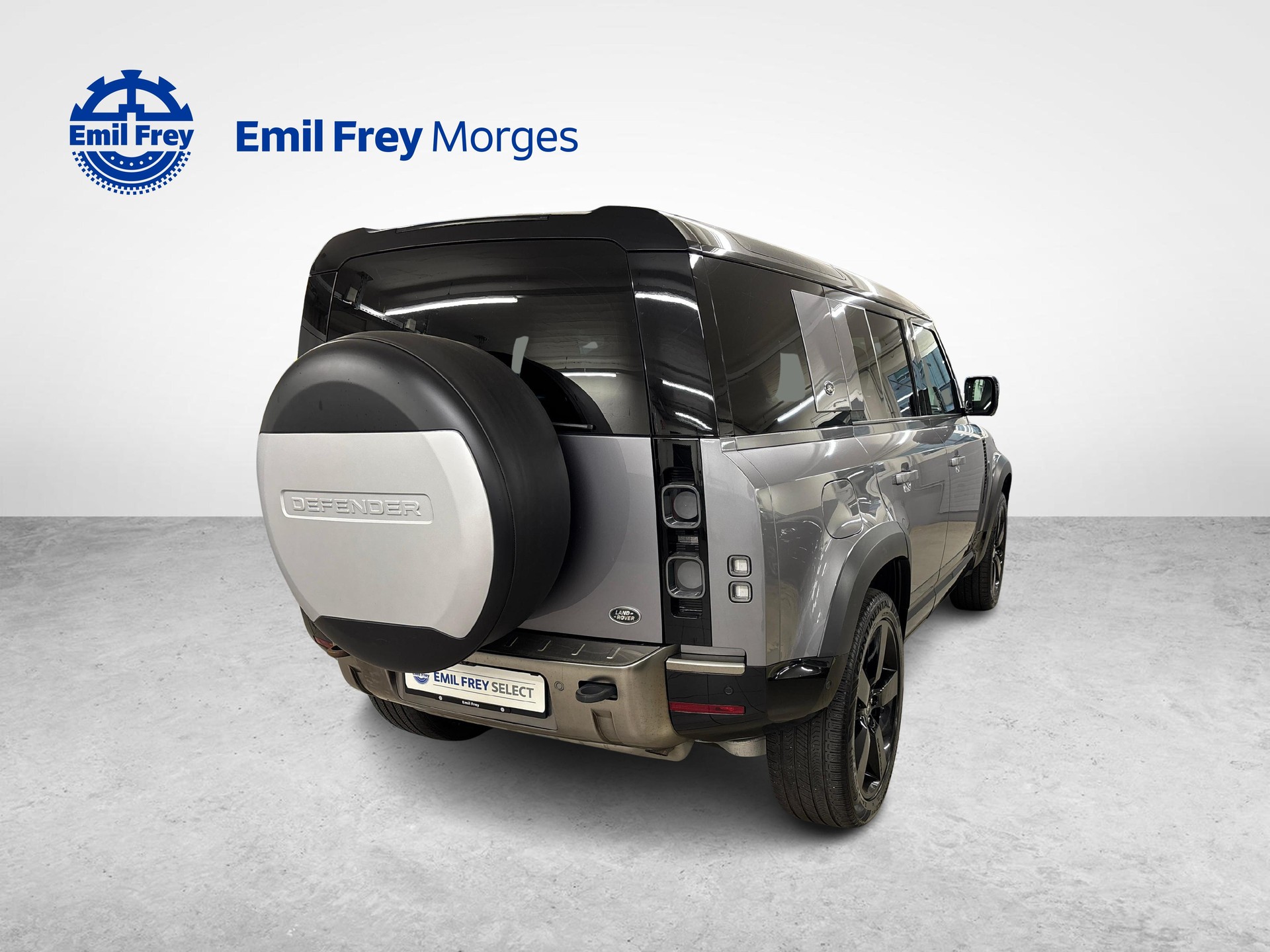 LAND ROVER Defender 110 3.0 I6 X-showroom-element-2