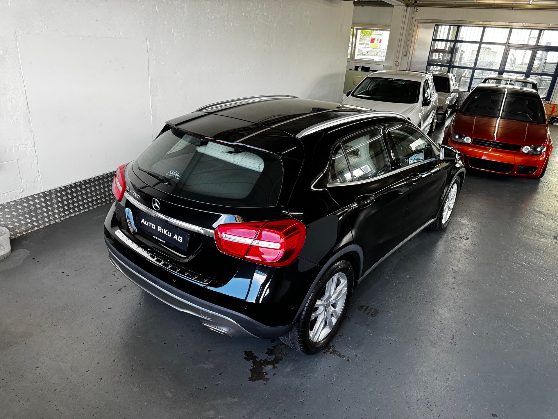 MERCEDES-BENZ GLA 200 Night Star 7G-DCT-image-7