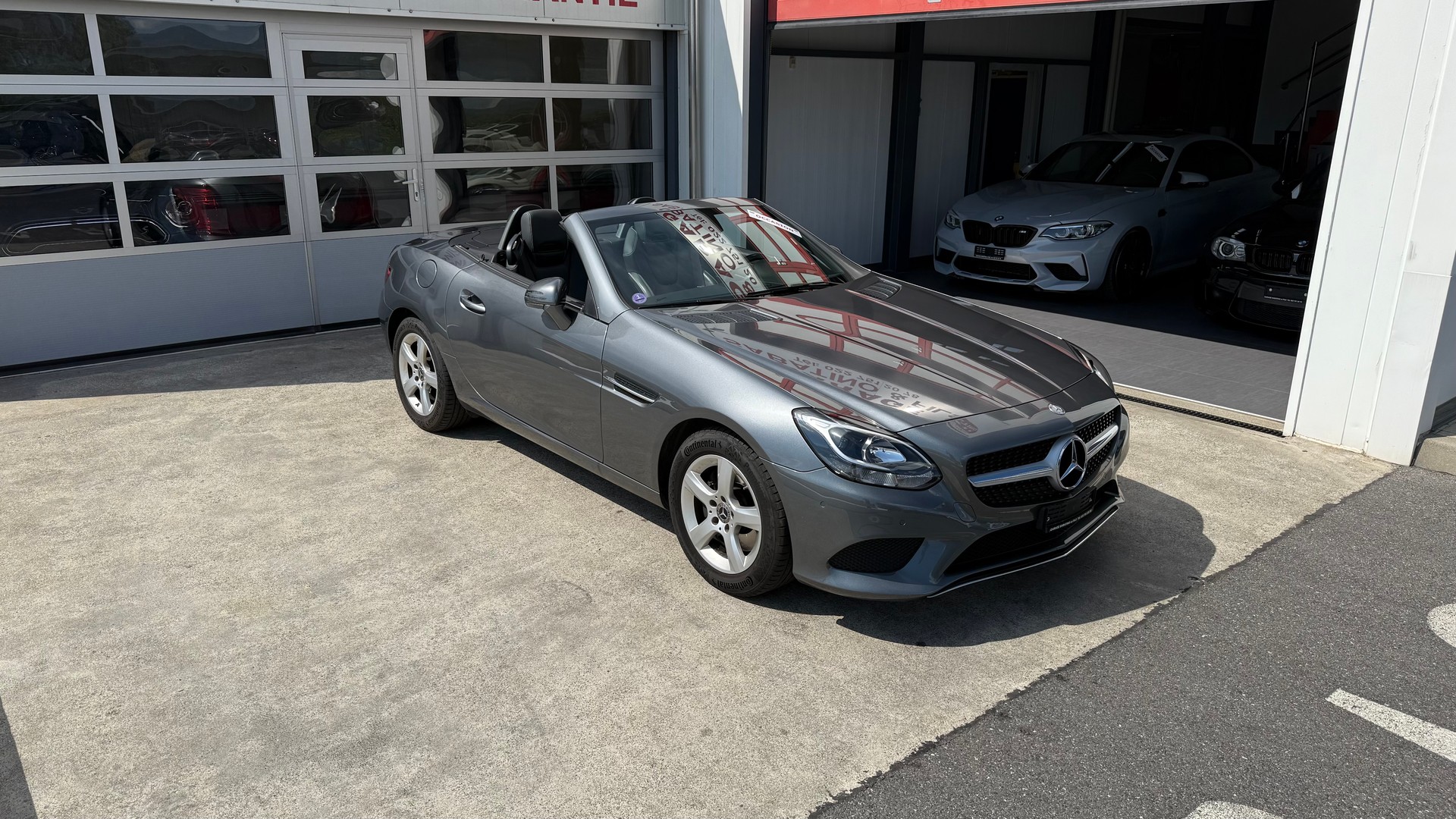 MERCEDES-BENZ SLC 200 9G-Tronic-image-2