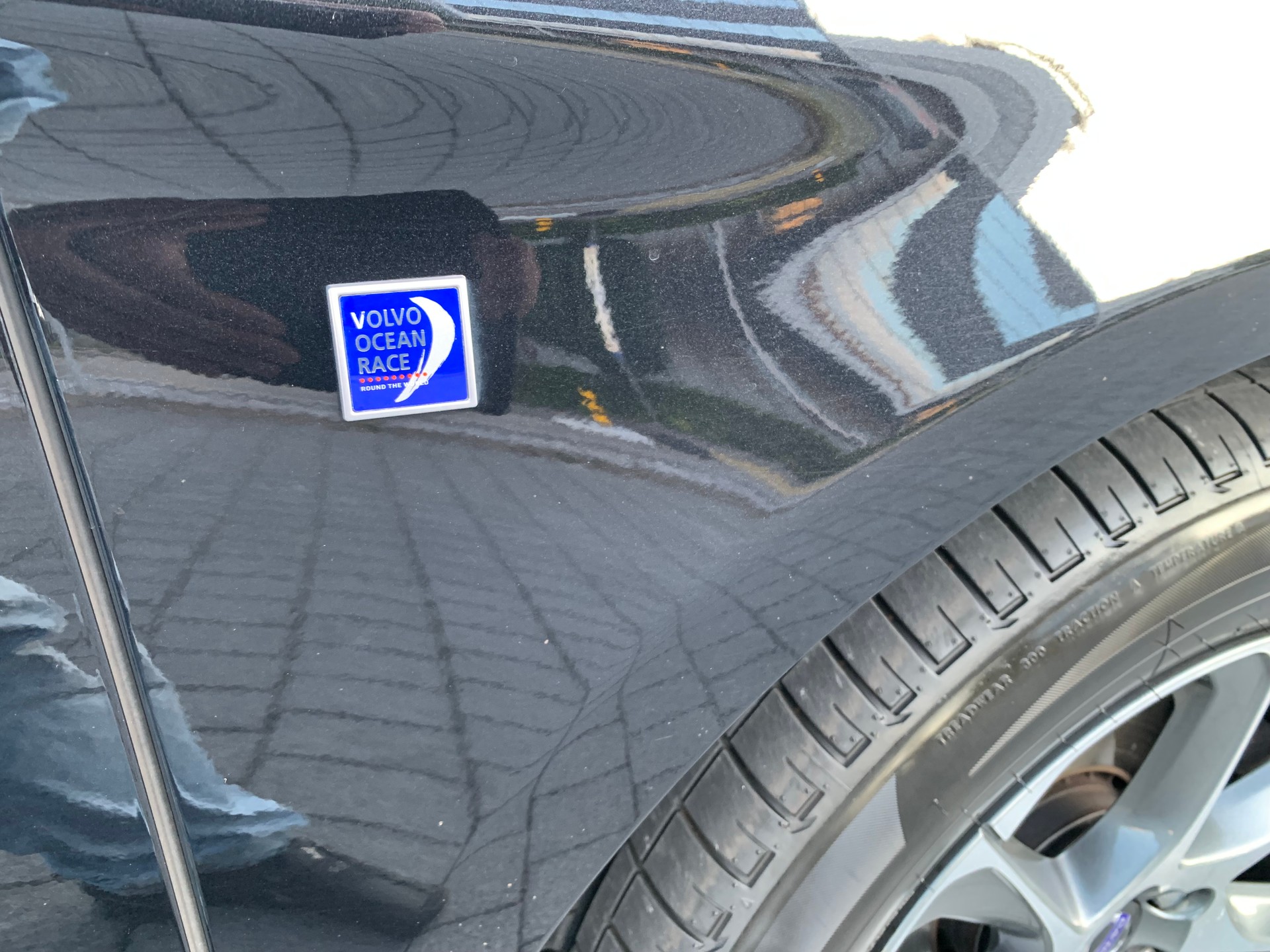 VOLVO XC60 D4 AWD OceanRace Geartronic-image-6