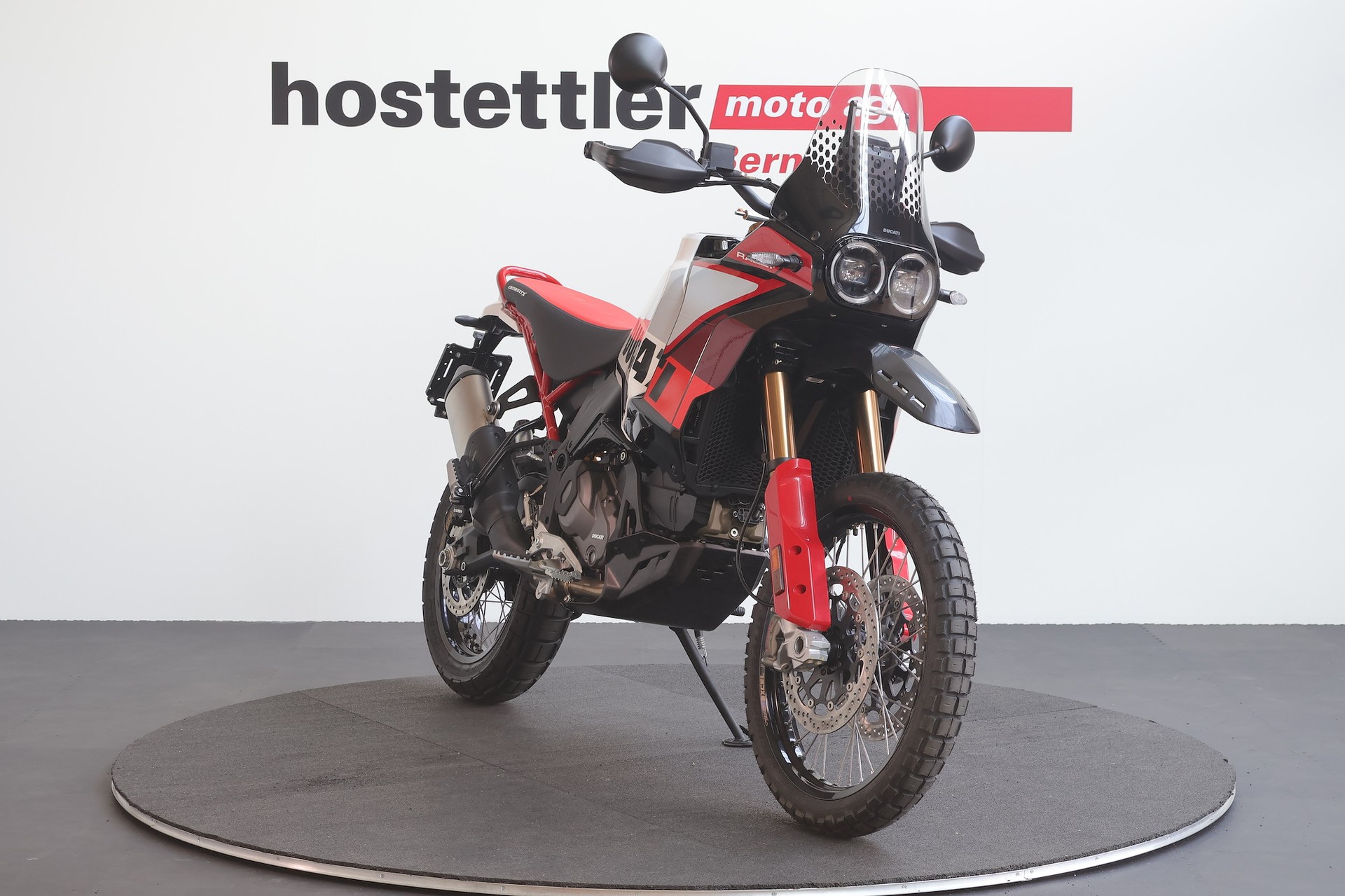 DUCATI Desert X Rally-image-0