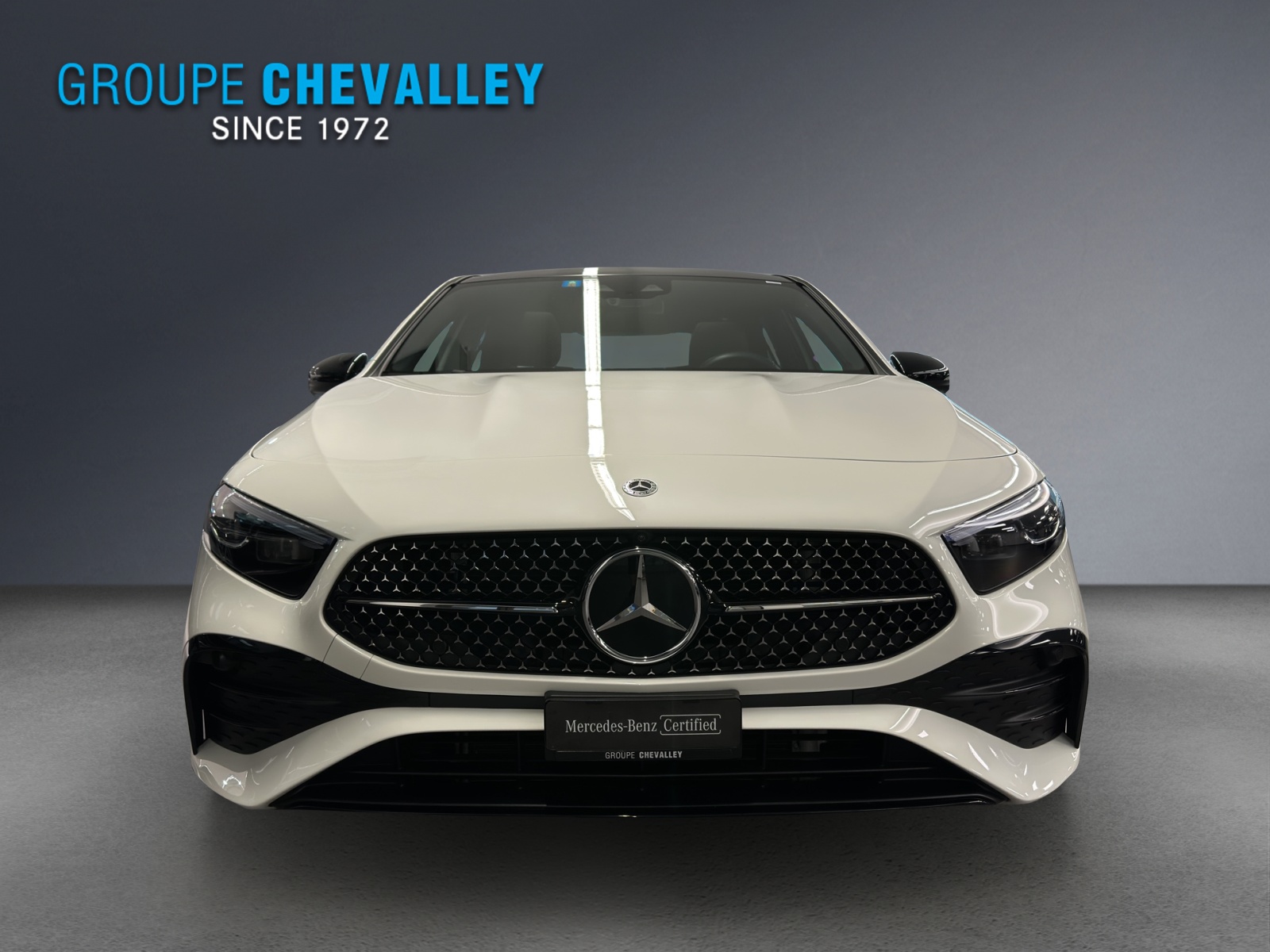 MERCEDES-BENZ A 220 4Matic 8G-DCT-showroom-element-1
